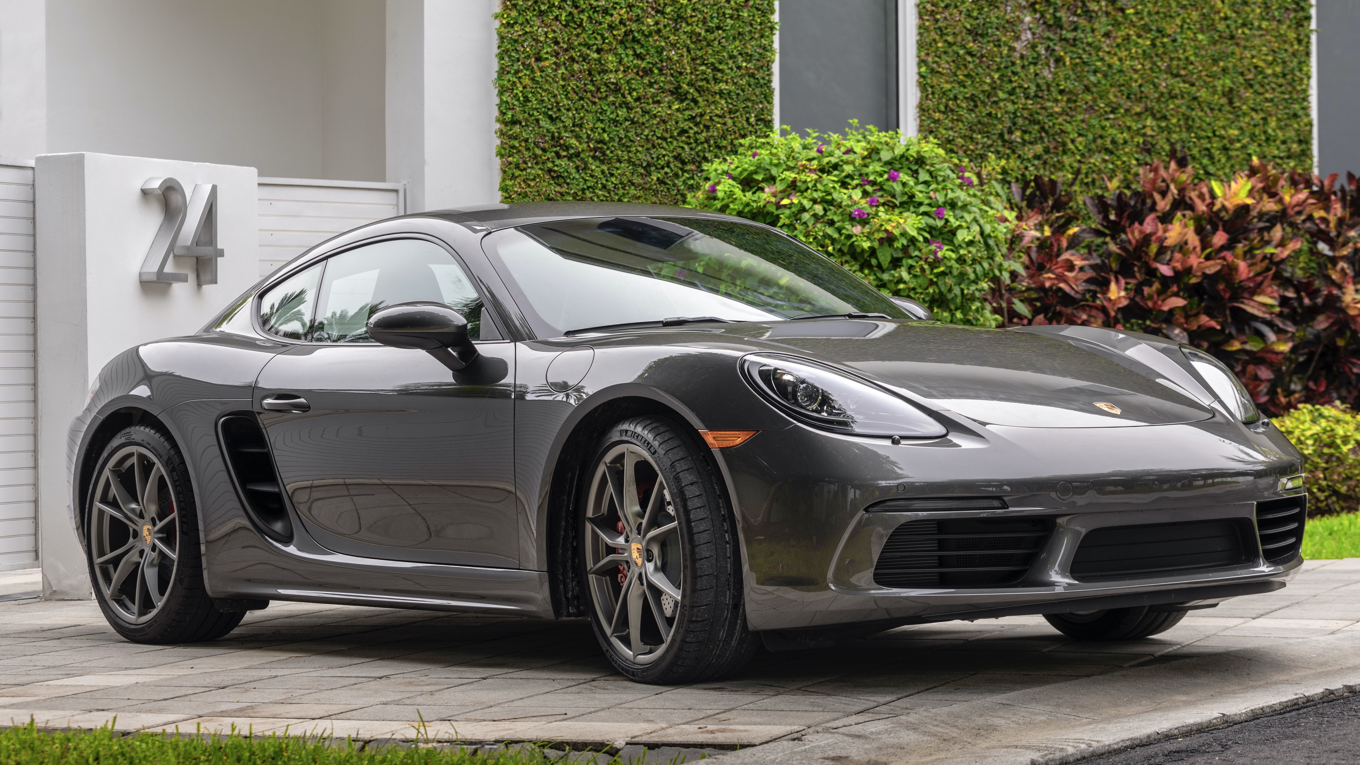 Porsche CEO said to consider scrapping Boxster, Cayman EVs to cut costs