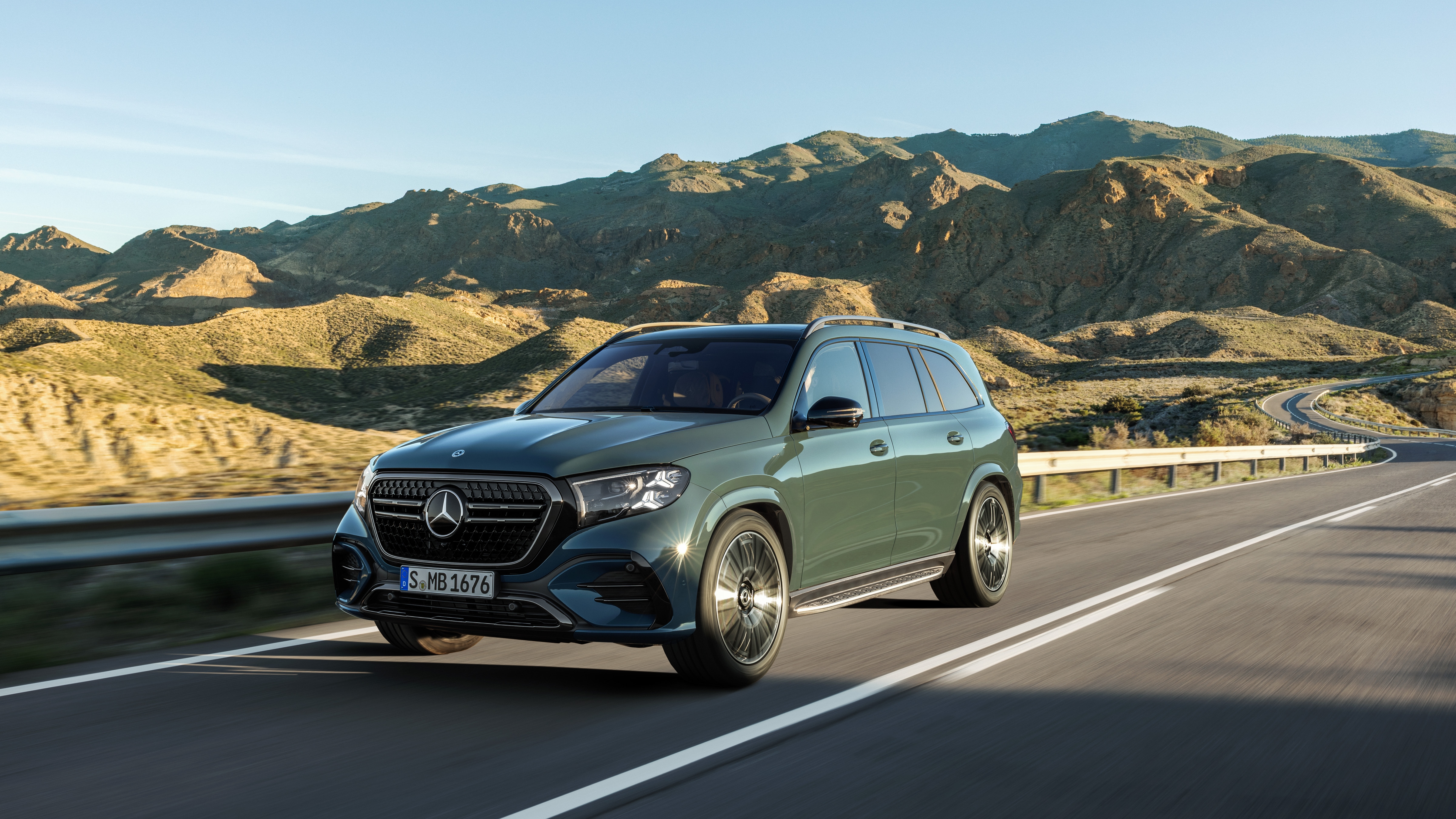 Mercedes seeks to revive share, protect profits with dual GLE-GLS refresh