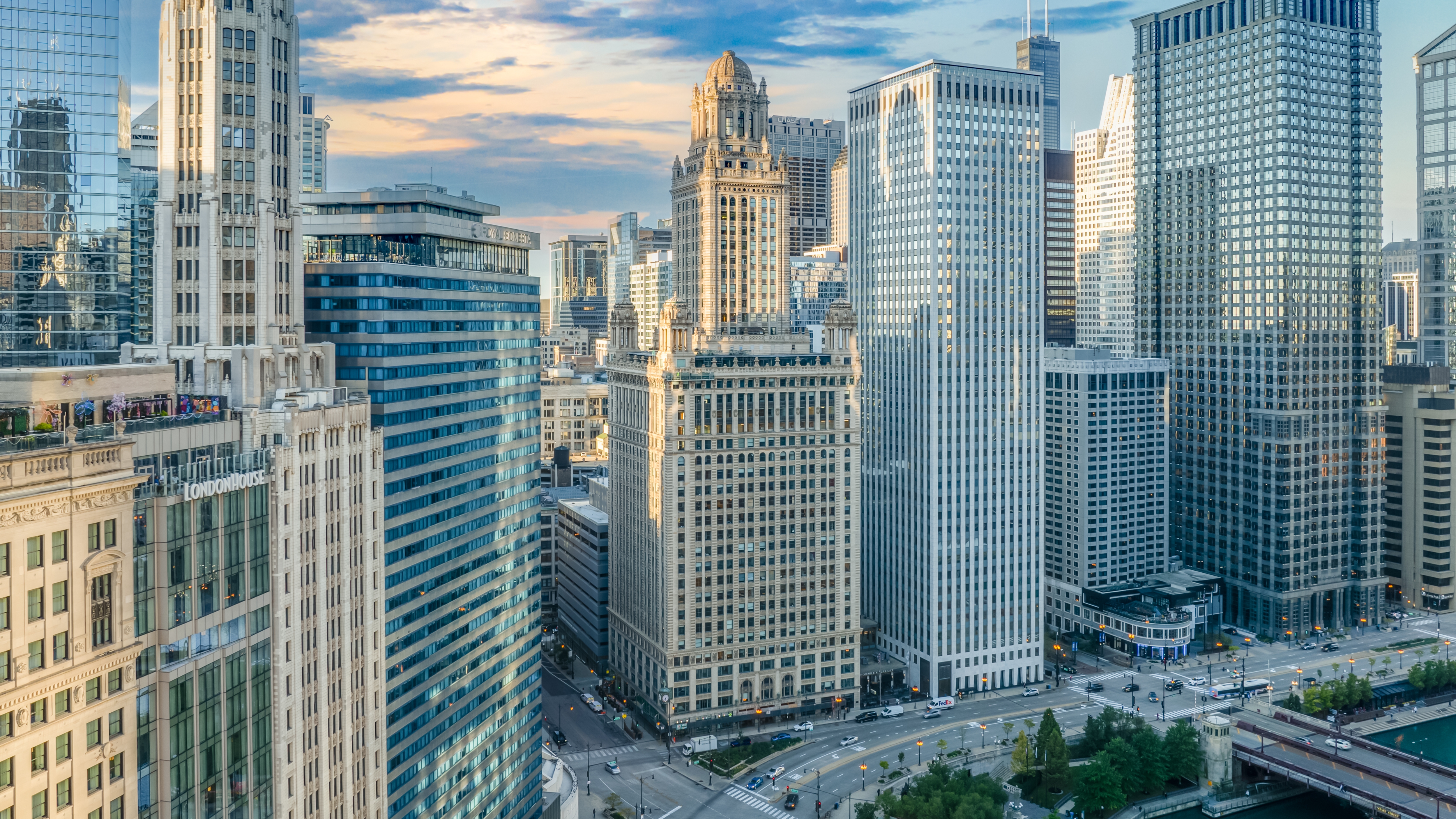 Jewelers Building owners plan $25M renovation in bid to lure new tenants