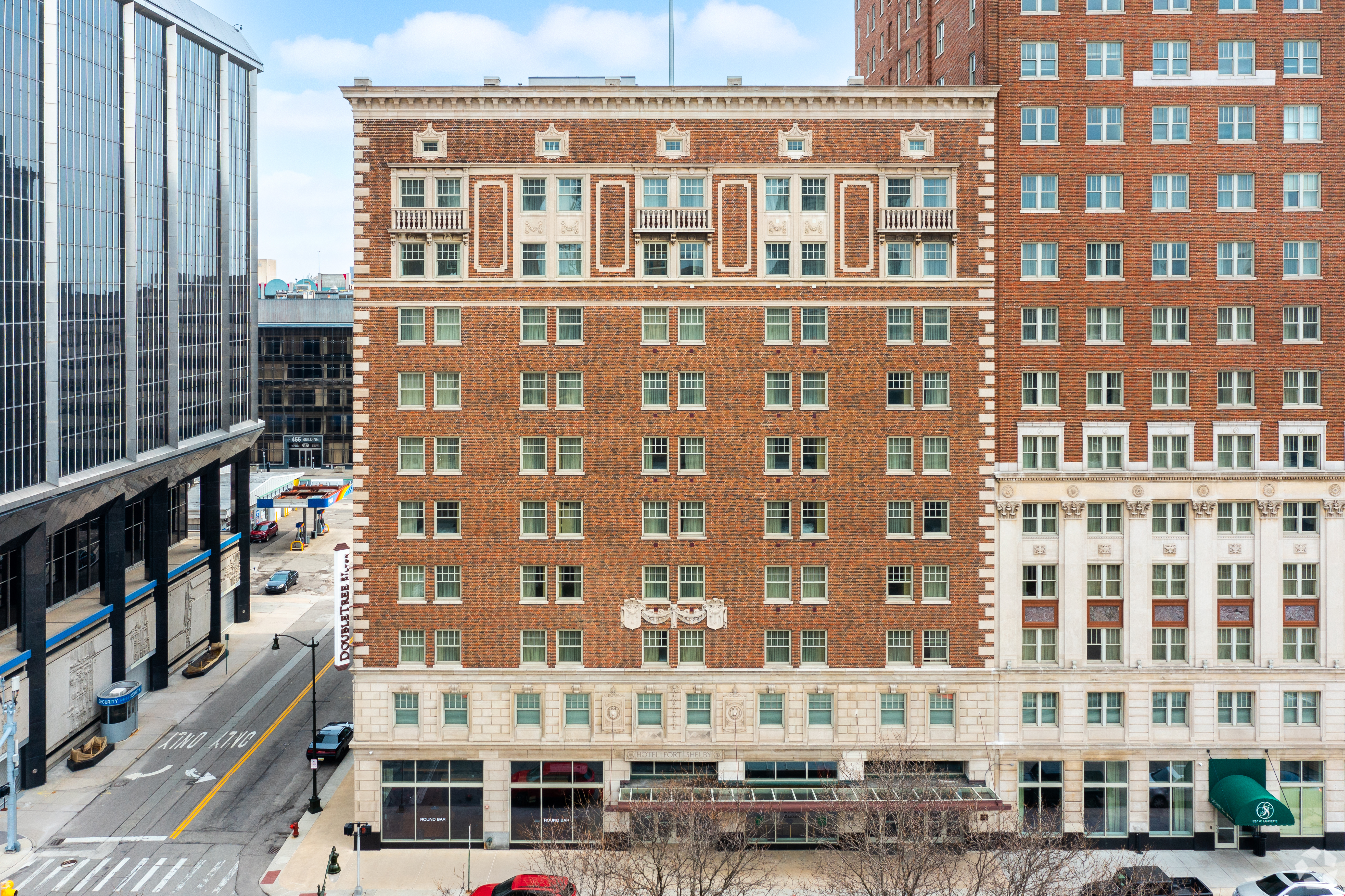 Downtown hotel to trade one Hilton brand for another in pending sale