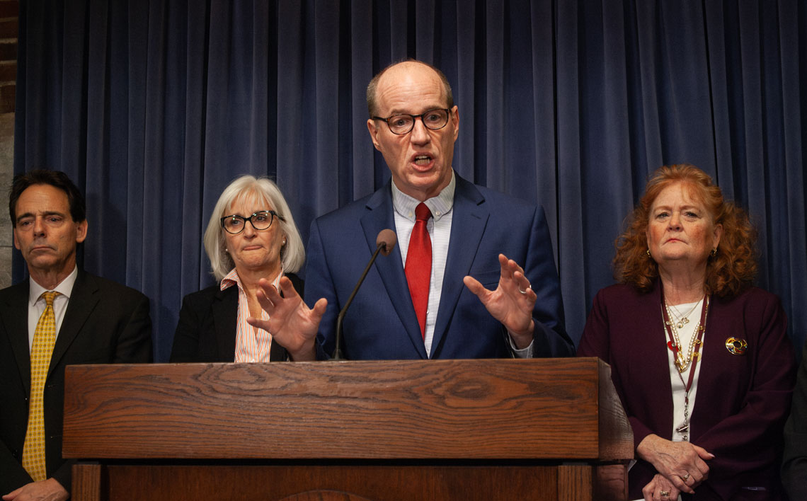 Senate Democrats introduce bills to regulate artificial intelligence