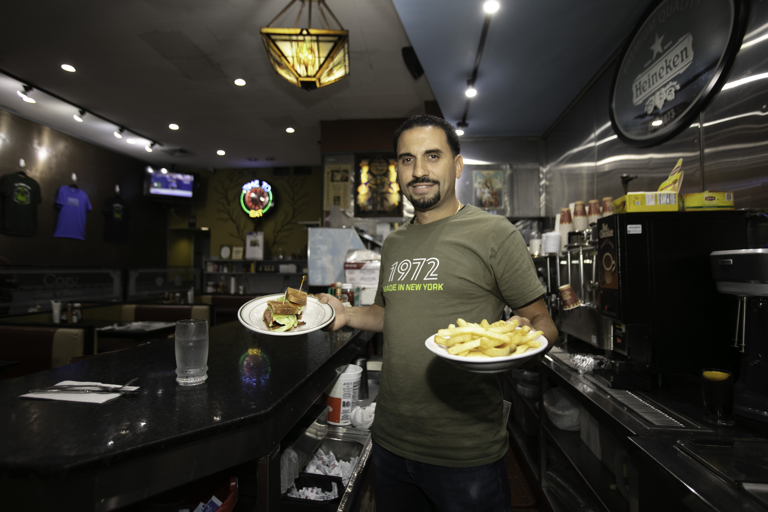 Greenwich Village institution Cozy Soup ‘n’ Burger to close in June
