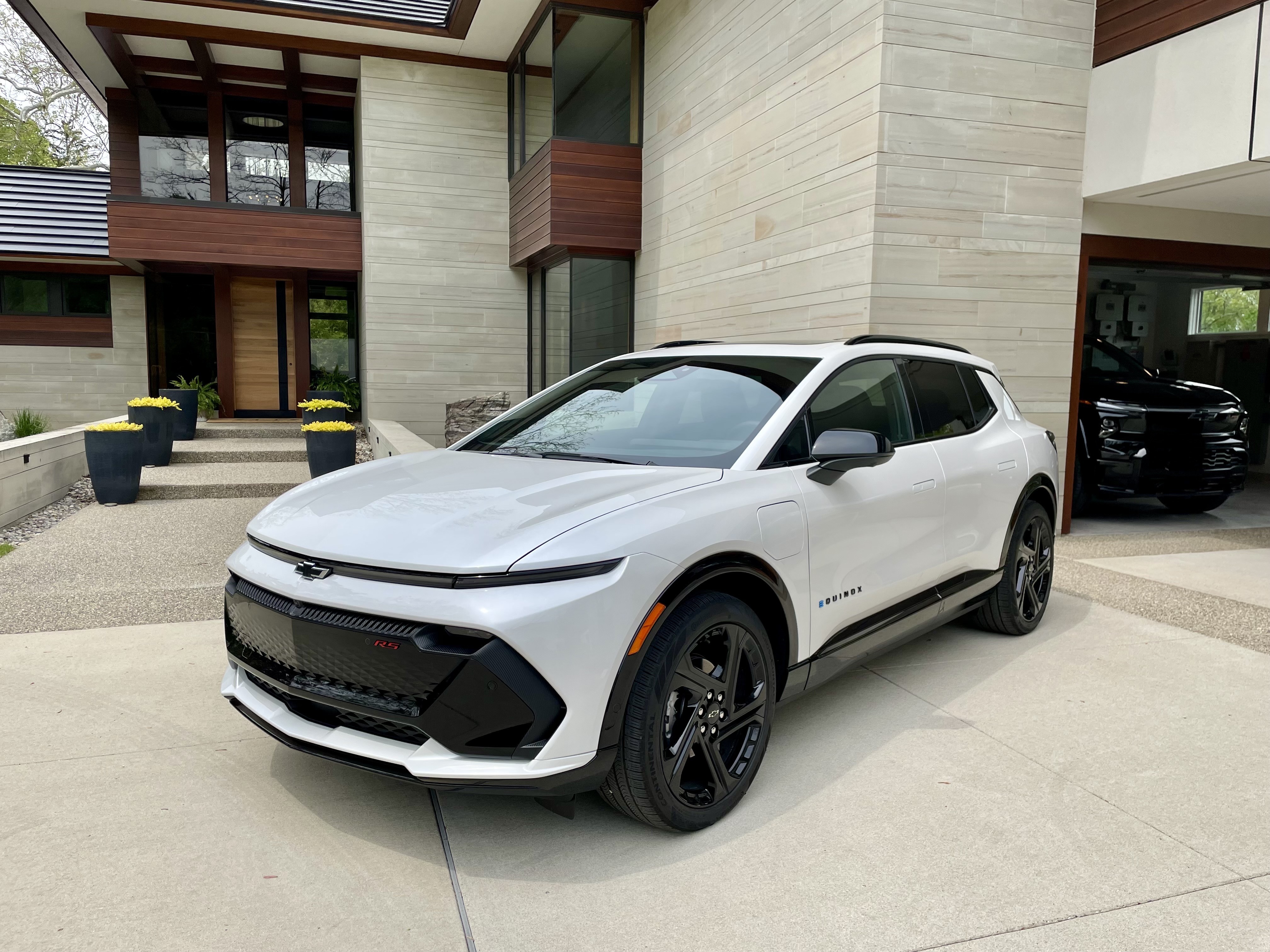 GM, Kia, Hyundai boost EV sales 5% in October as Tesla declines ...