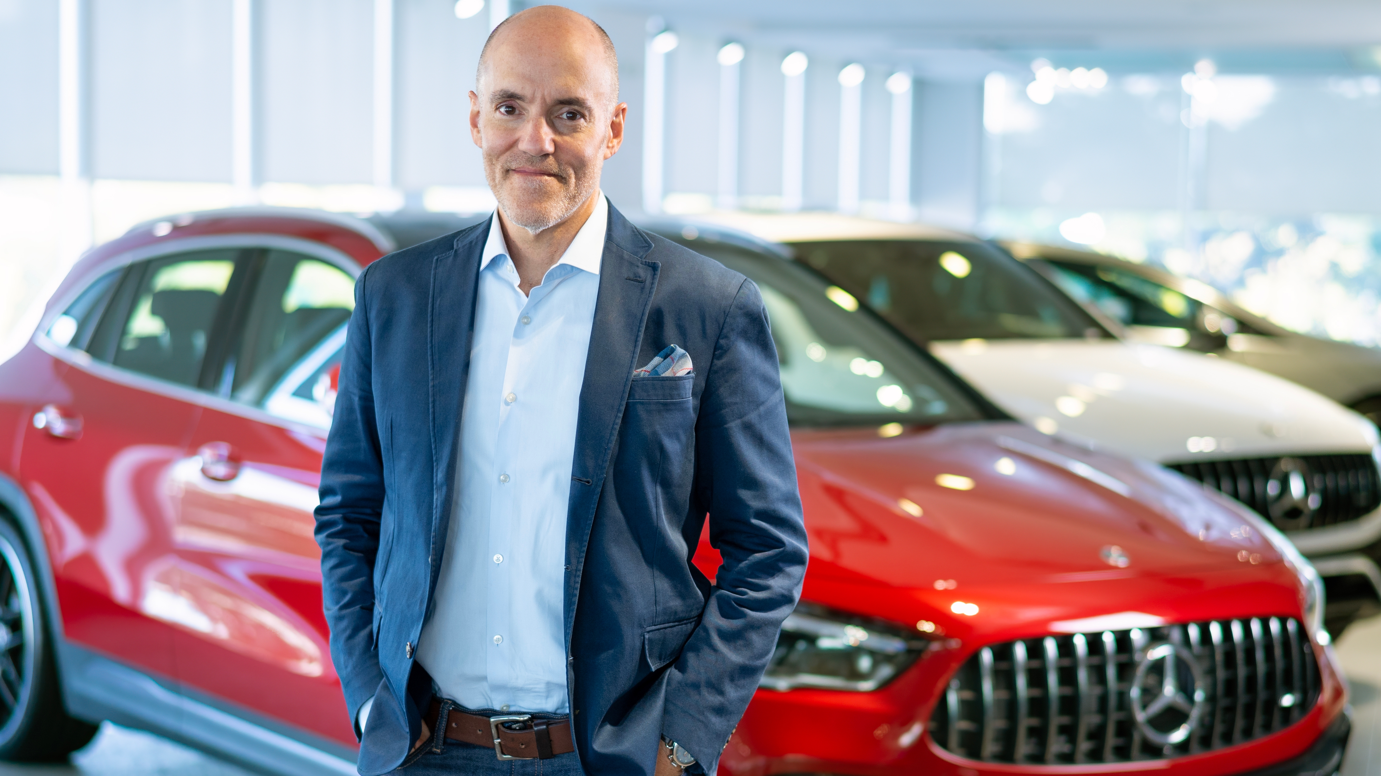 Mercedes’ U.S. sales chief Bart Herring to retire, Greg Gates assumes bigger role amid bold retail goals