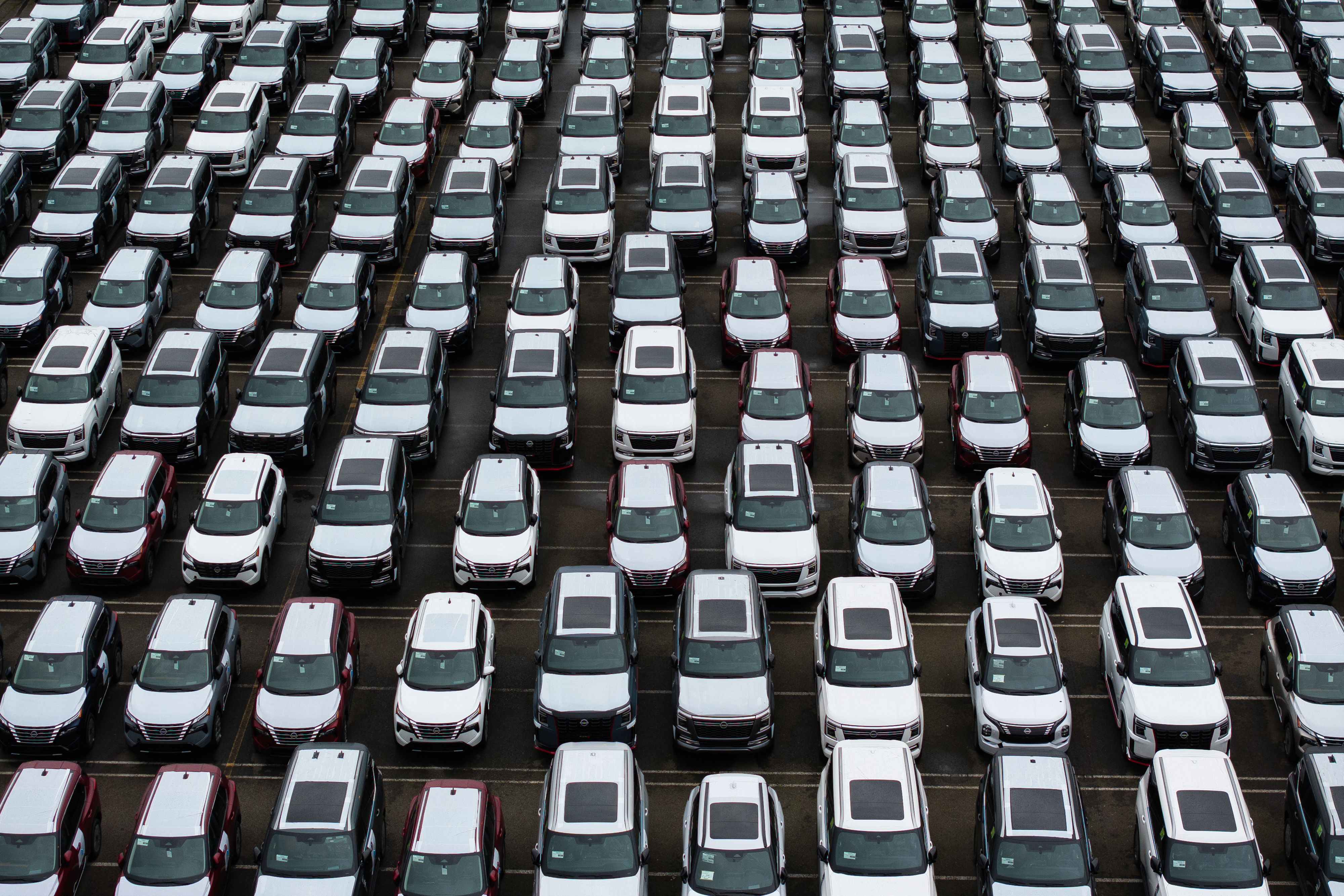 Vehicle brokers create gray market tension for auto retailers