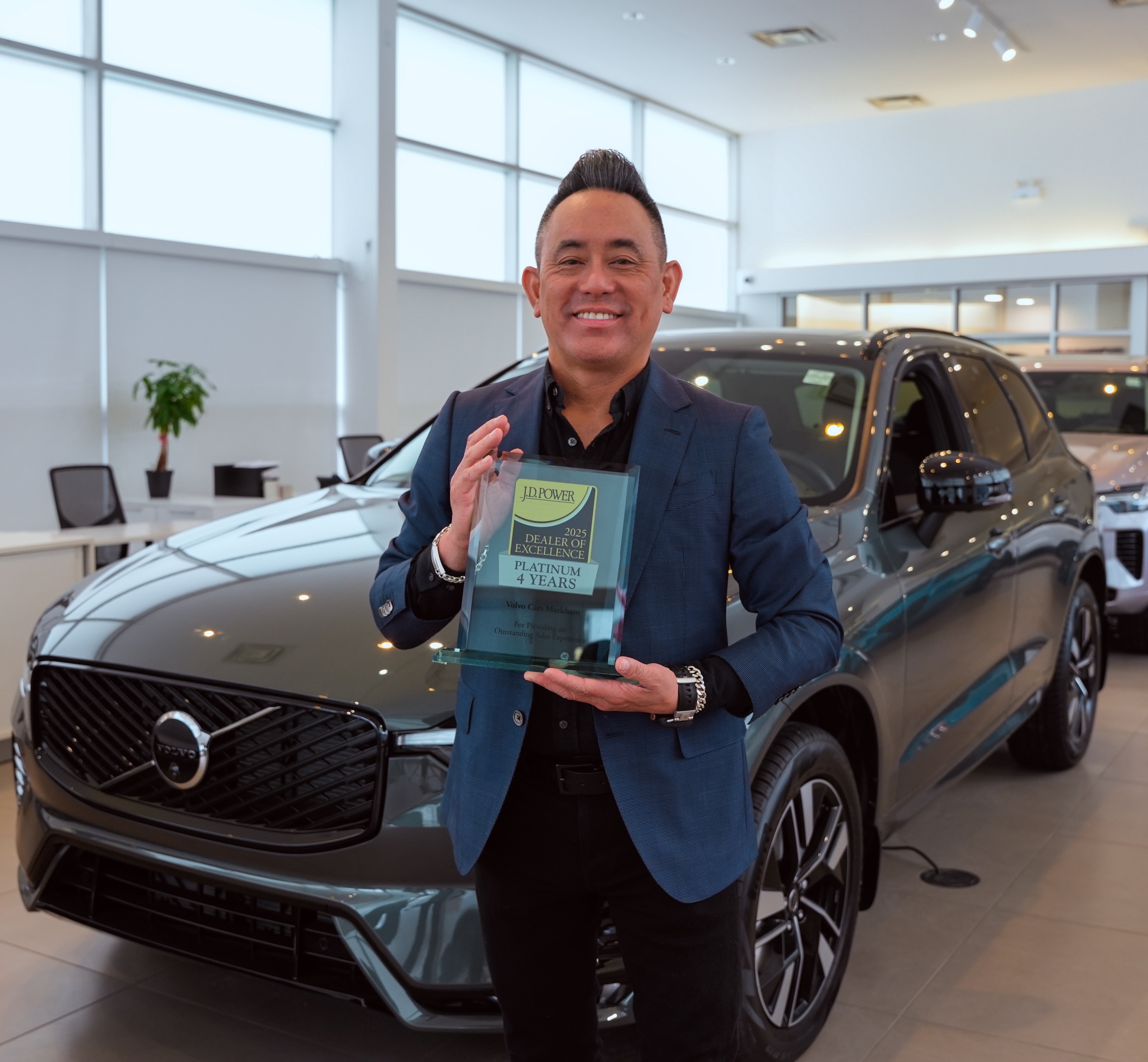 At Volvo Cars of Markham, details drive customer-service success to 4th straight excellence win