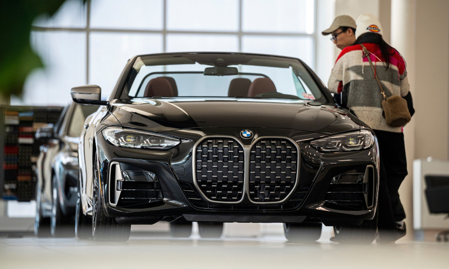BMW’s quarterly profit down 25% as China, tariffs weigh