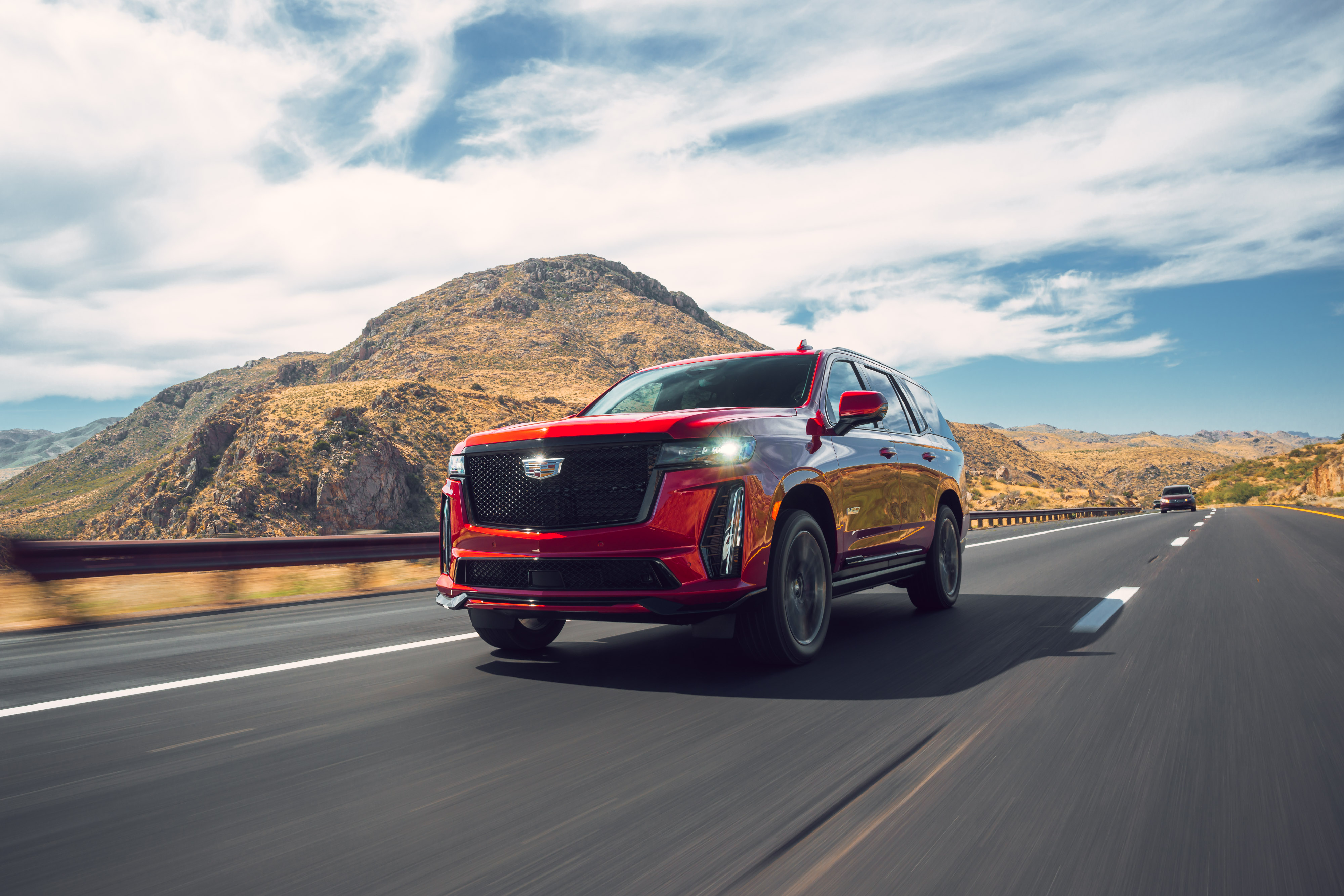 Cadillac Escalade-V: Heightened price brings heightened power - Automotive  News, image size:4000x2667