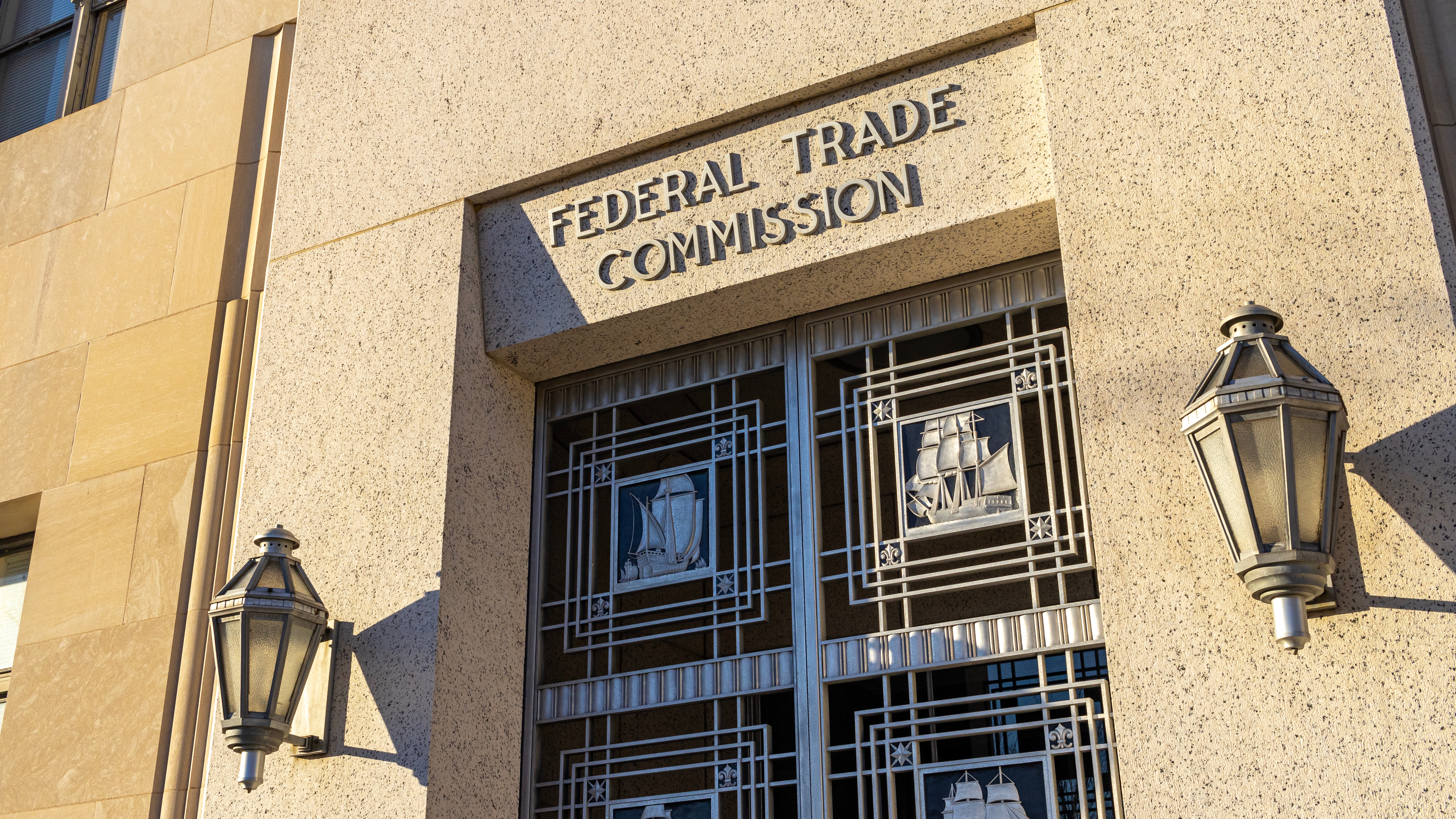 Ascension must sell 7 surgery centers to buy Amsurg: FTC