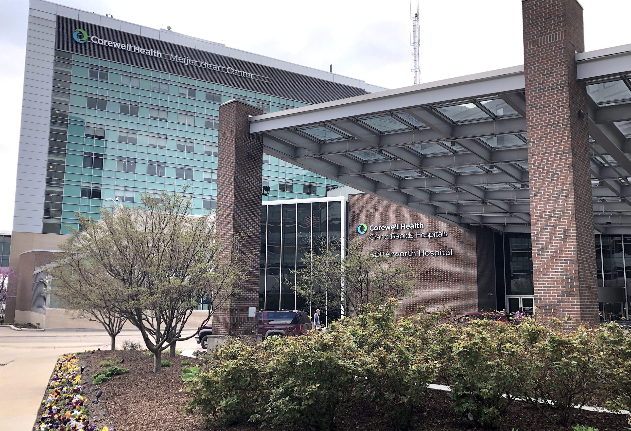 All Corewell Lab Addresses Corewell Health nearly triples earnings to start 2025 - Crain's Grand ...