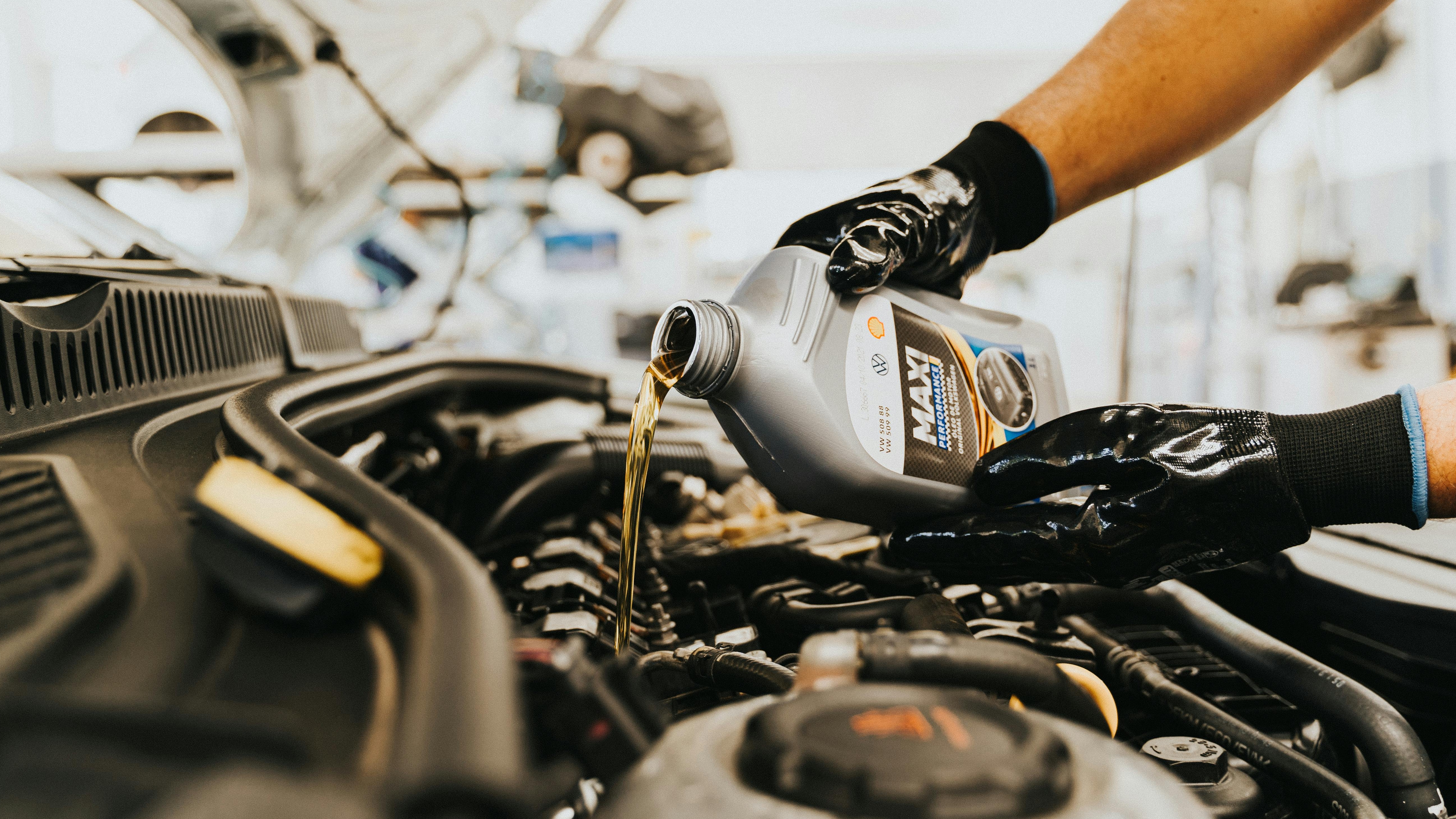Daily 5 report for May 29: What dealers need to know as synthetic oil supplies dwindle