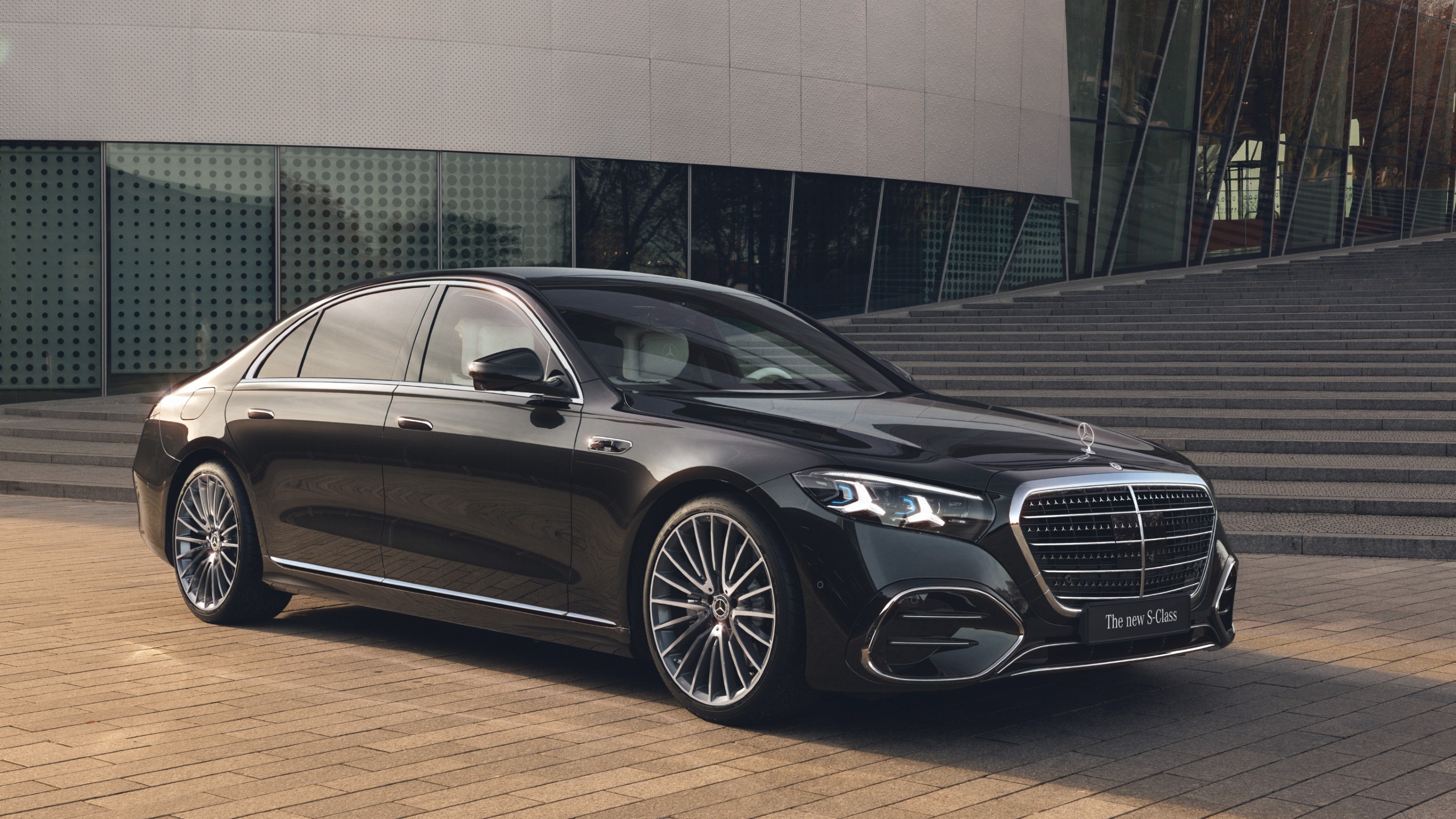 Mercedes Q1 profit falls 17% on China weakness and tariffs, but tops forecasts