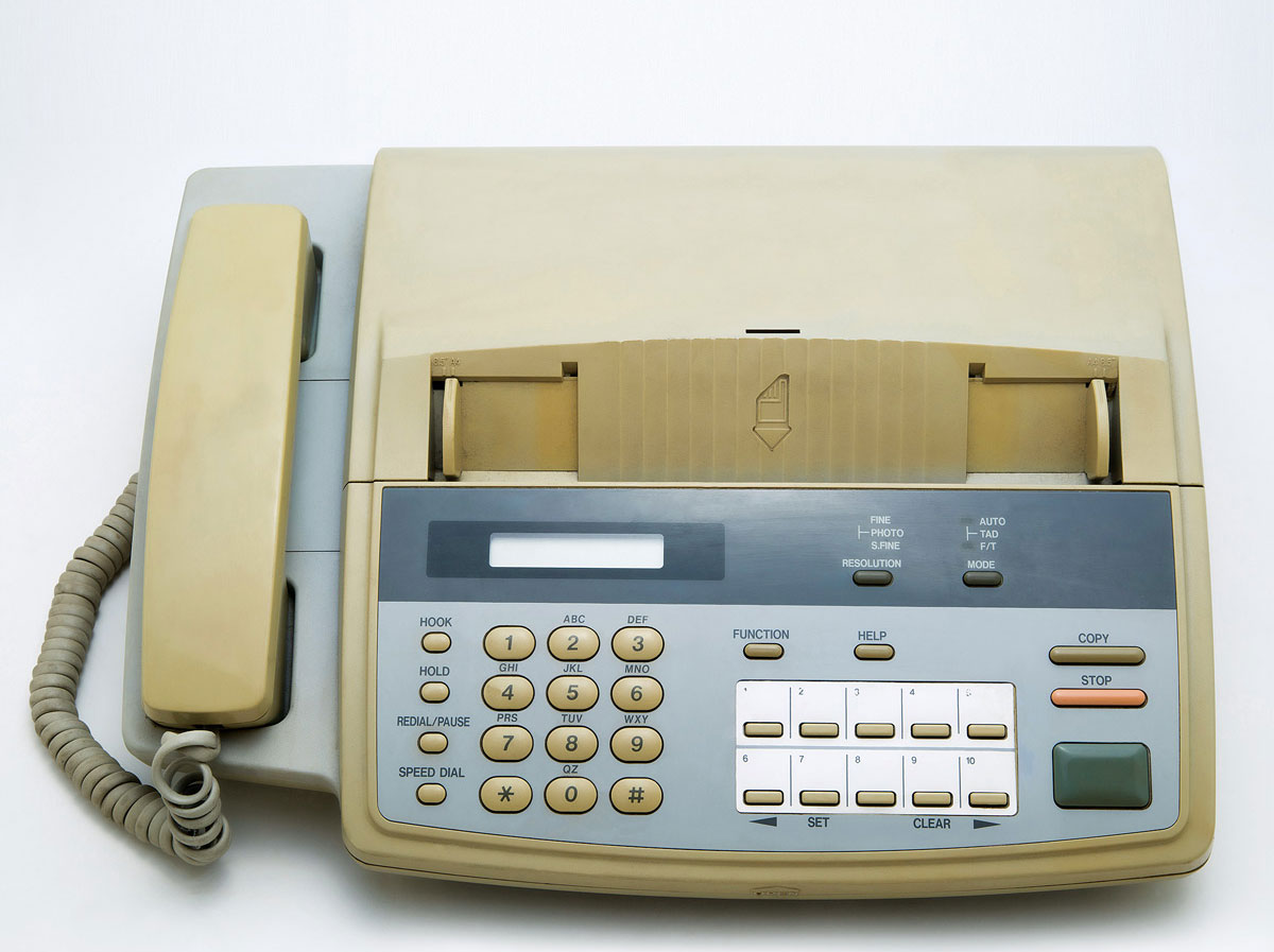Despite holdouts, healthcare working to ditch the fax machine - Modern ...