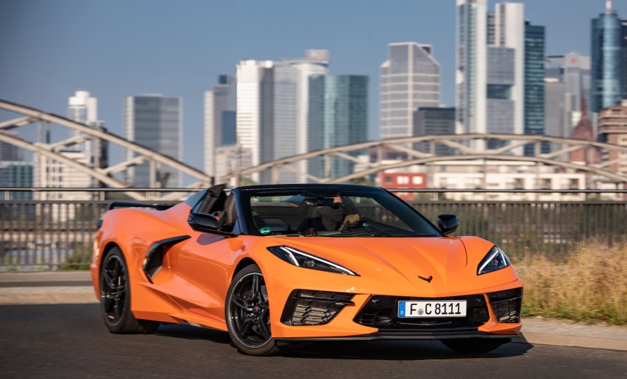Urban Riche GM targets China's urban rich with luxury imports - Automotive News