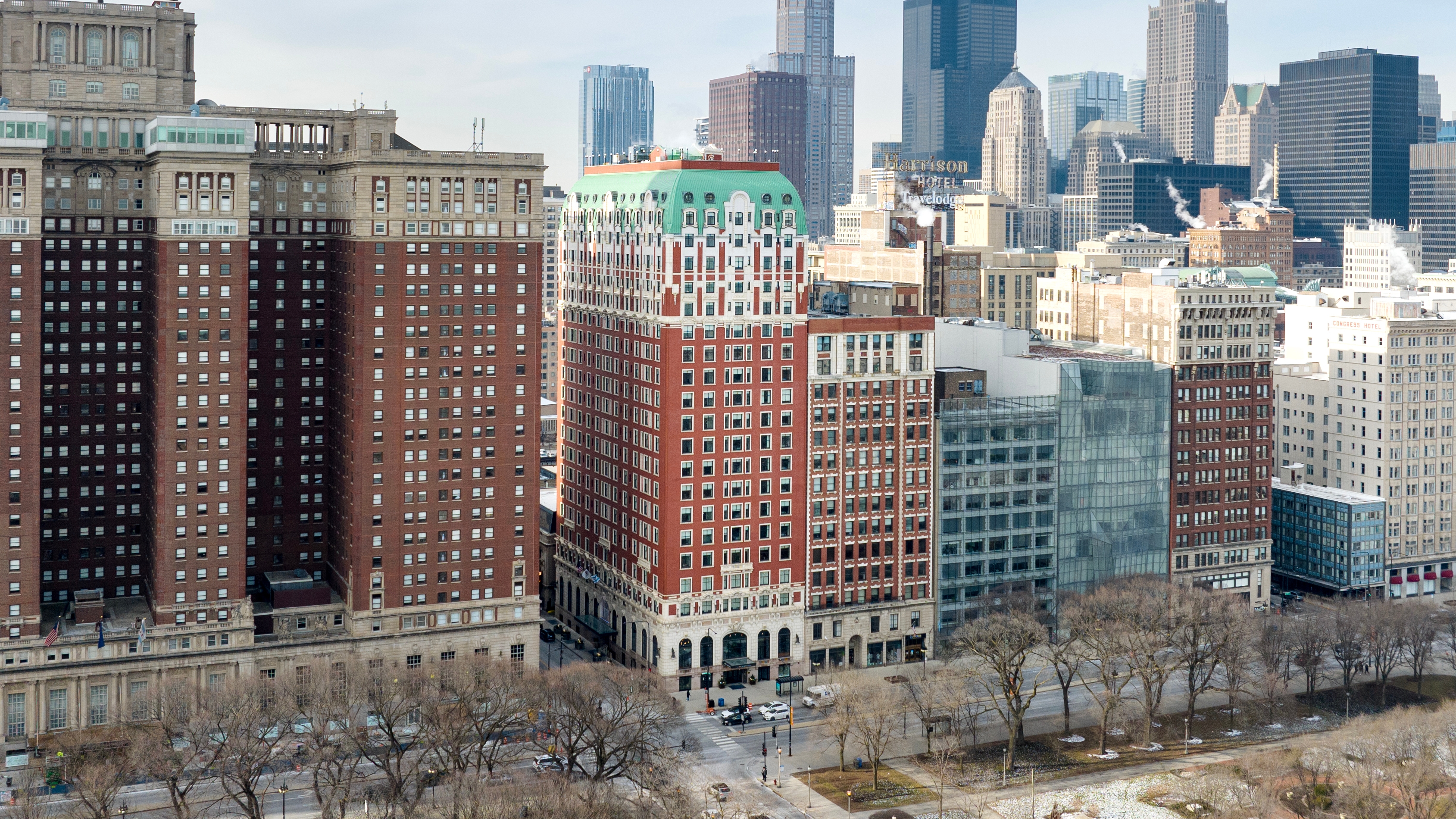 Blackstone Hotel sold at discount to local investor