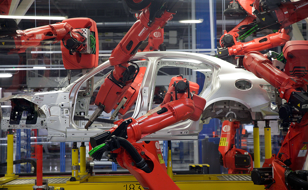 Stellantis to halt production at 2 plants in Italy - Automotive News