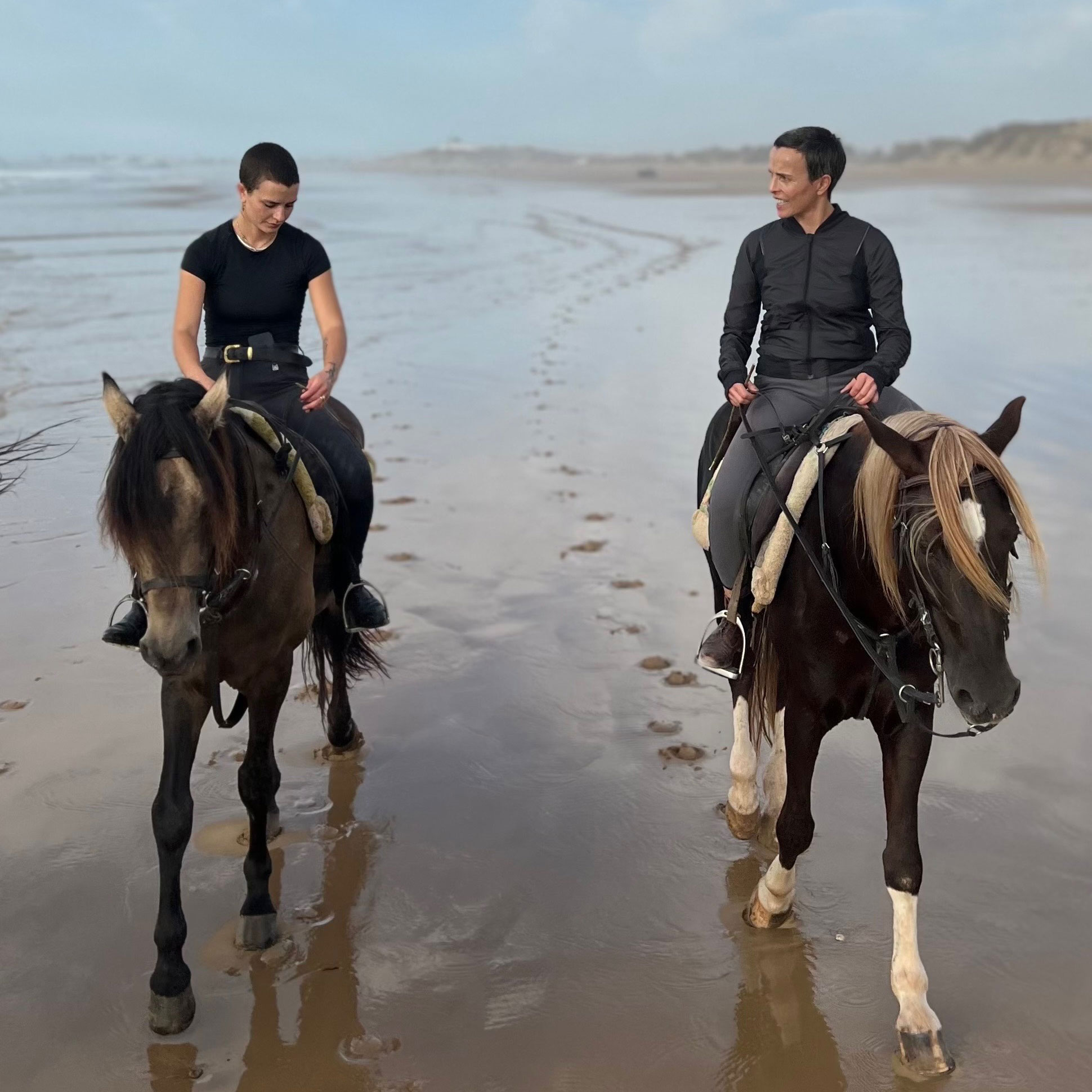 Cuba Tornado Scott signs with Little Minx, bringing a family story full circle