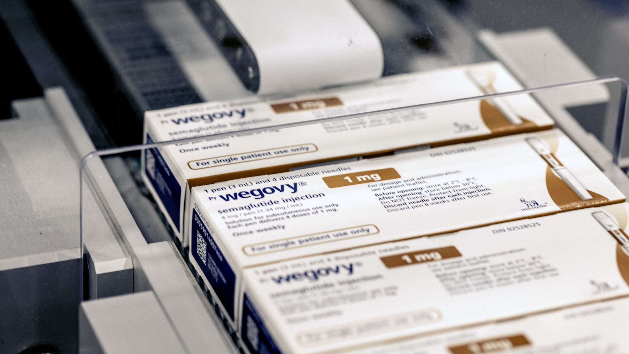 tirzepatide positive side effects Semaglutide vs Tirzepatide, which is better for you?