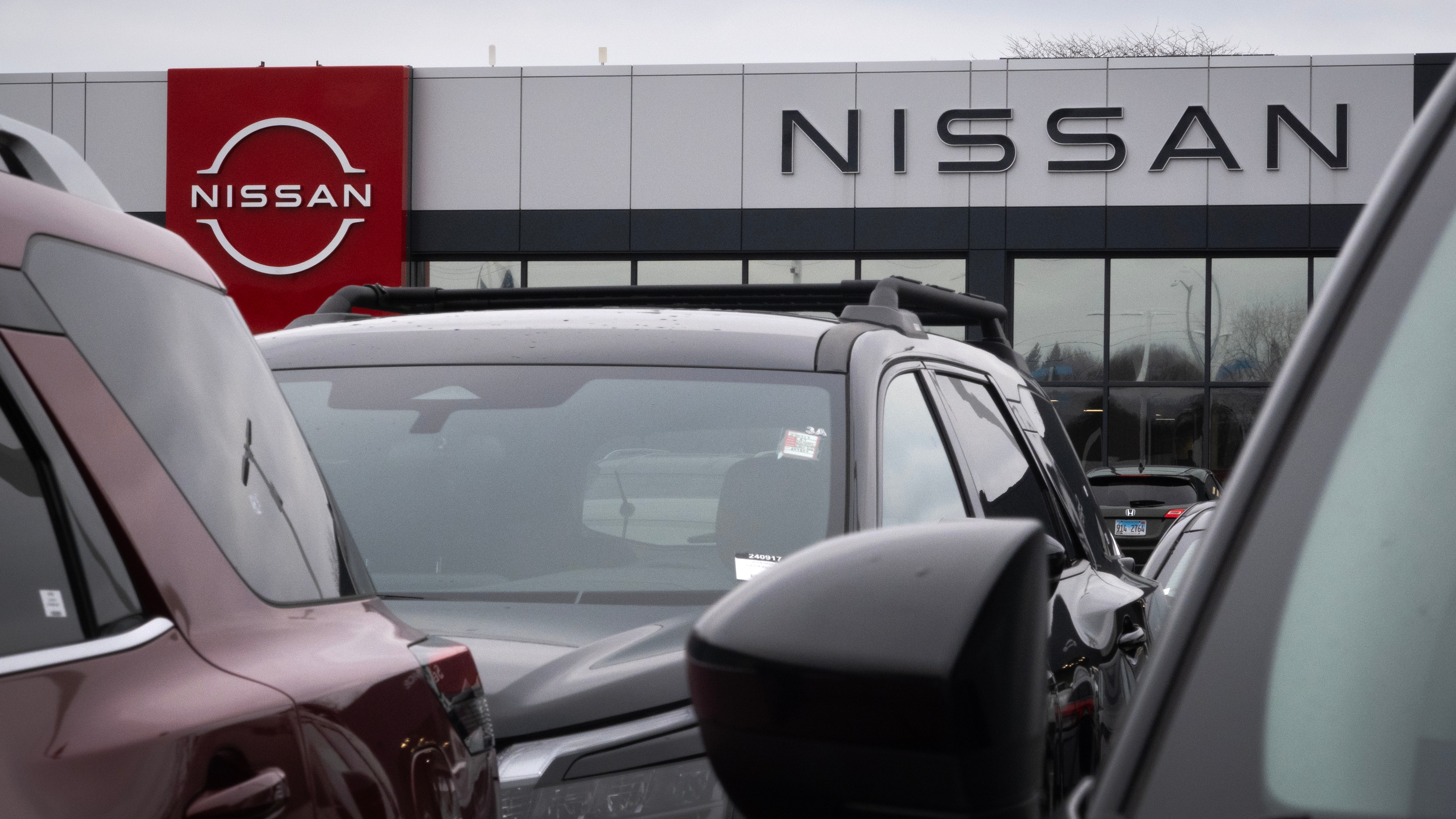 Nissan dealership accused in lawsuit of falsifying financial, employment information of car buyers