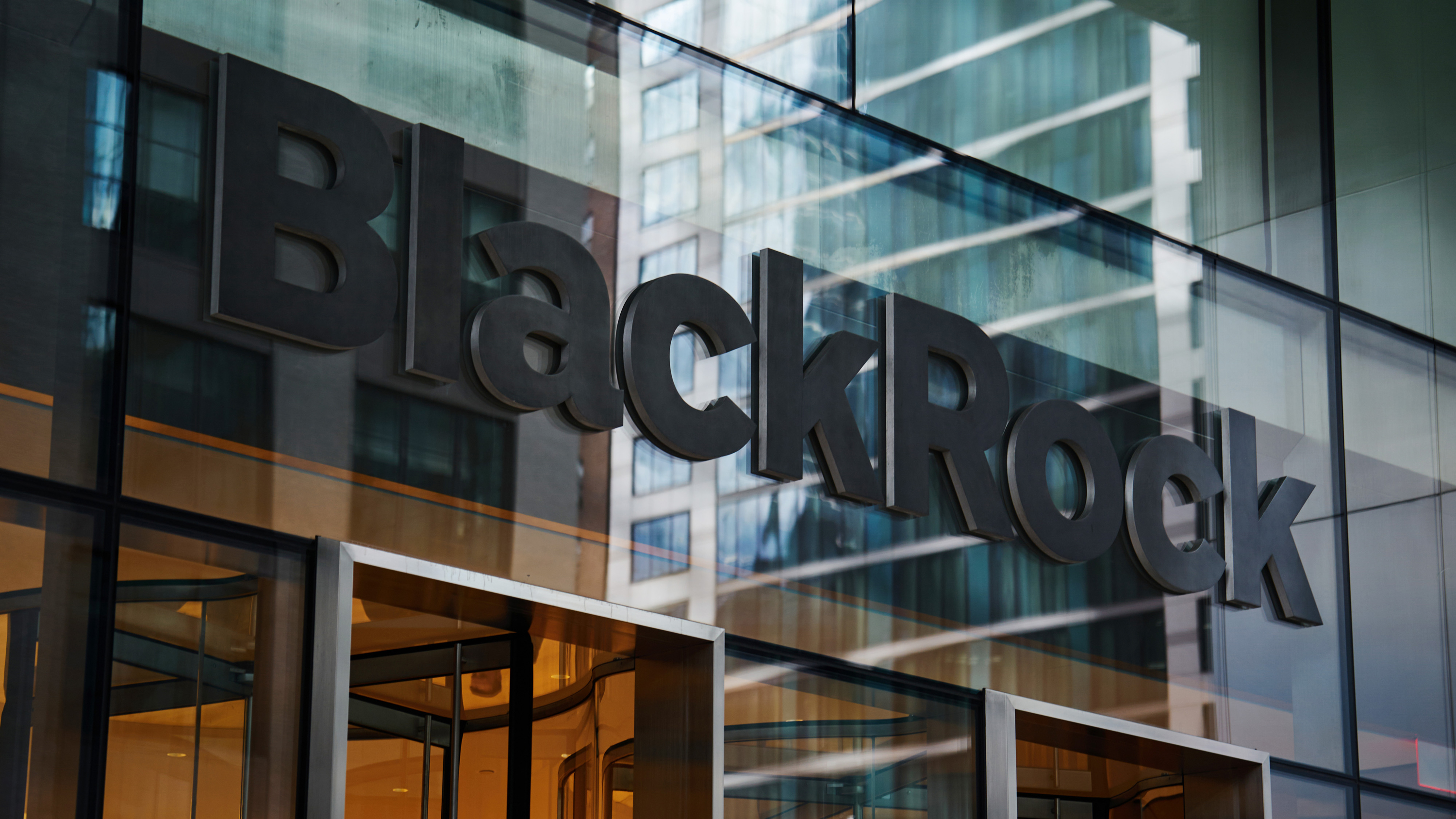 BlackRock AUM rises to $13.46 trillion in third quarter - Pensions &  Investments