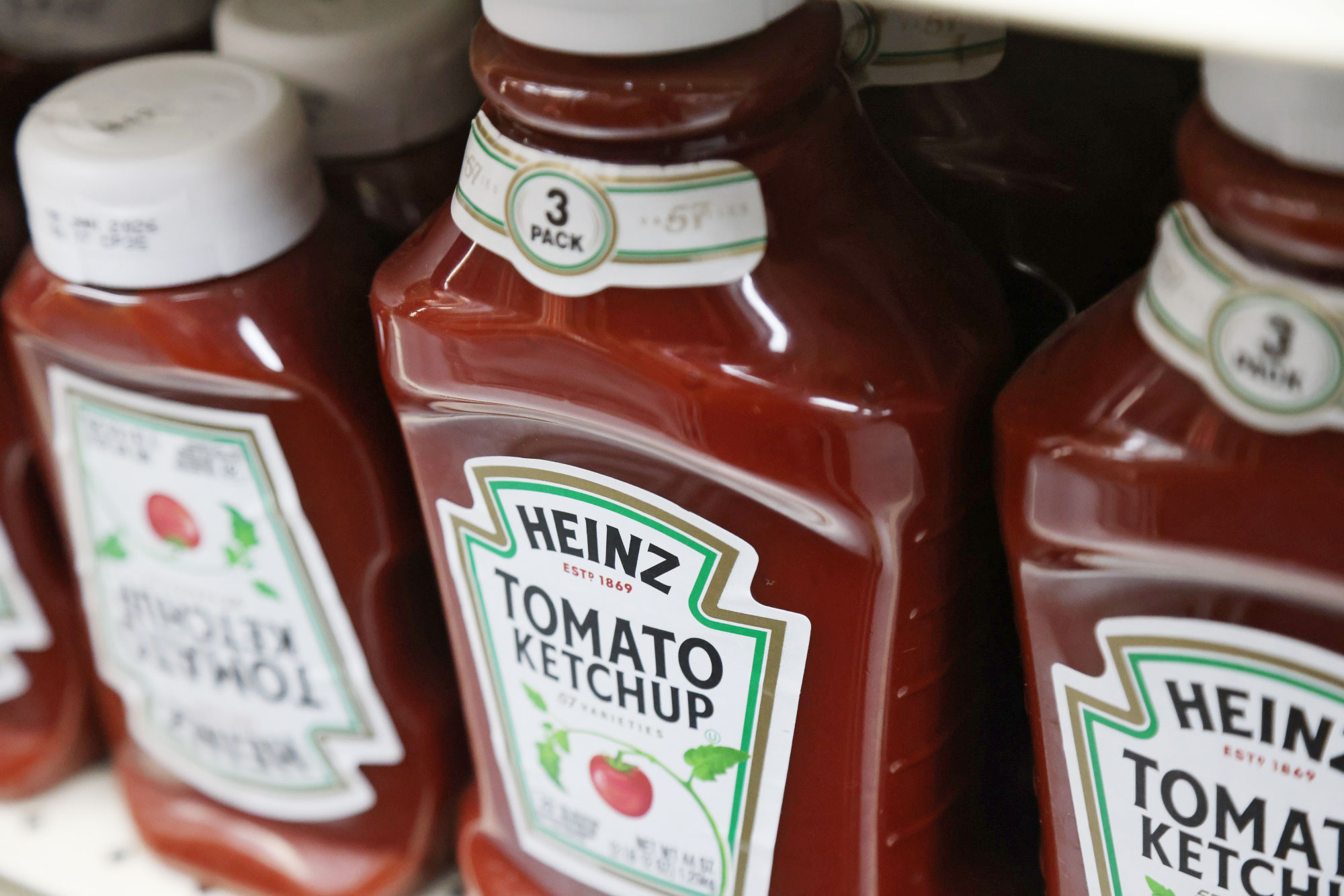 Kraft Heinz to separate into two publicly traded companies