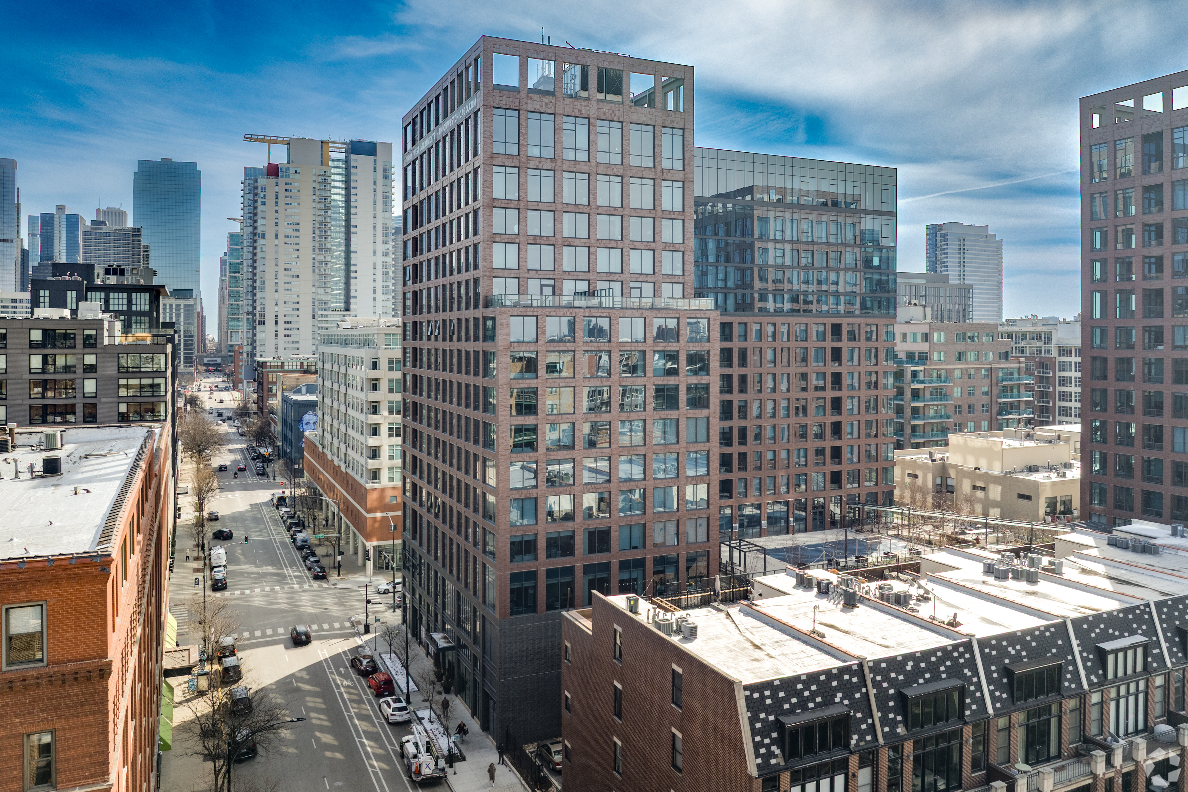 Tishman Speyer lists West Loop apartments as supply crunch pushes rents higher