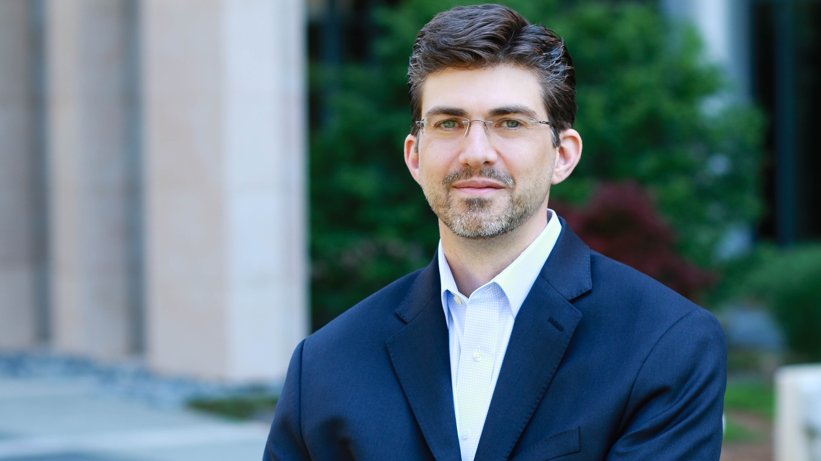 Guest commentary: Insurance is no longer optional in the car deal