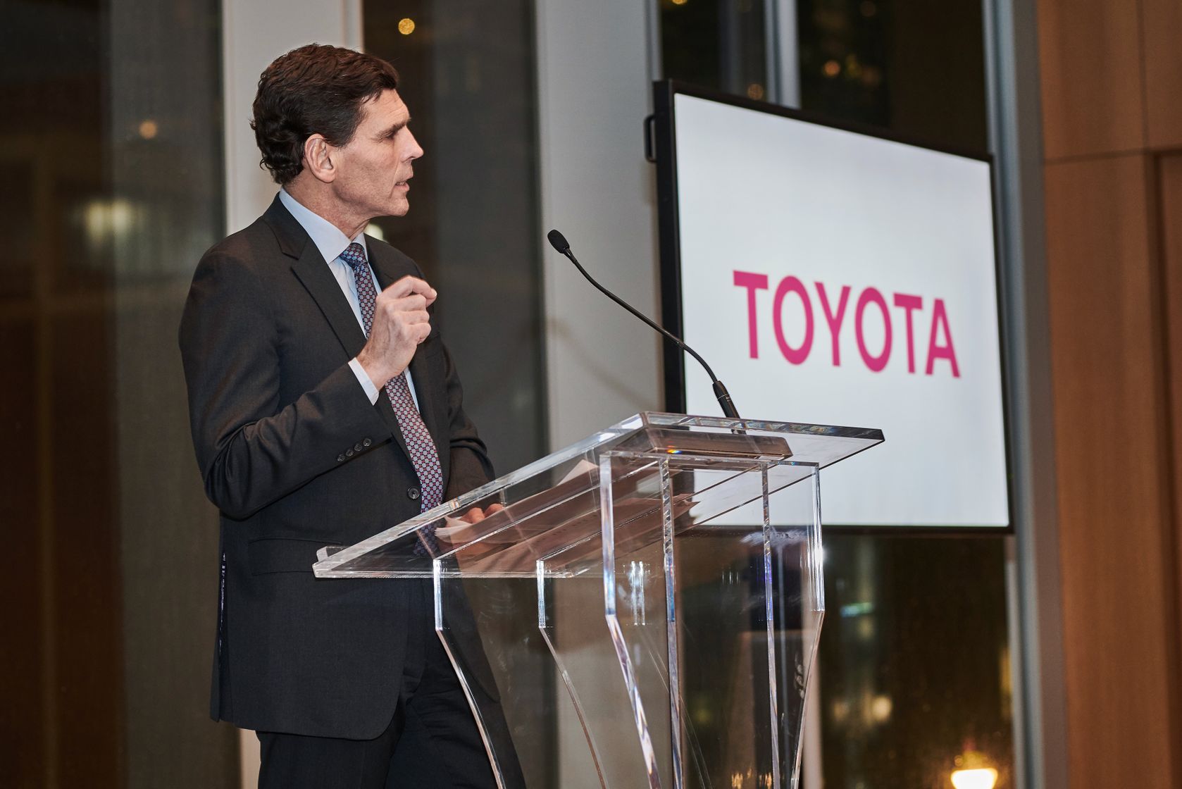 'Autonomous pods' won't replace traditional vehicles, Toyota Canada CEO ...