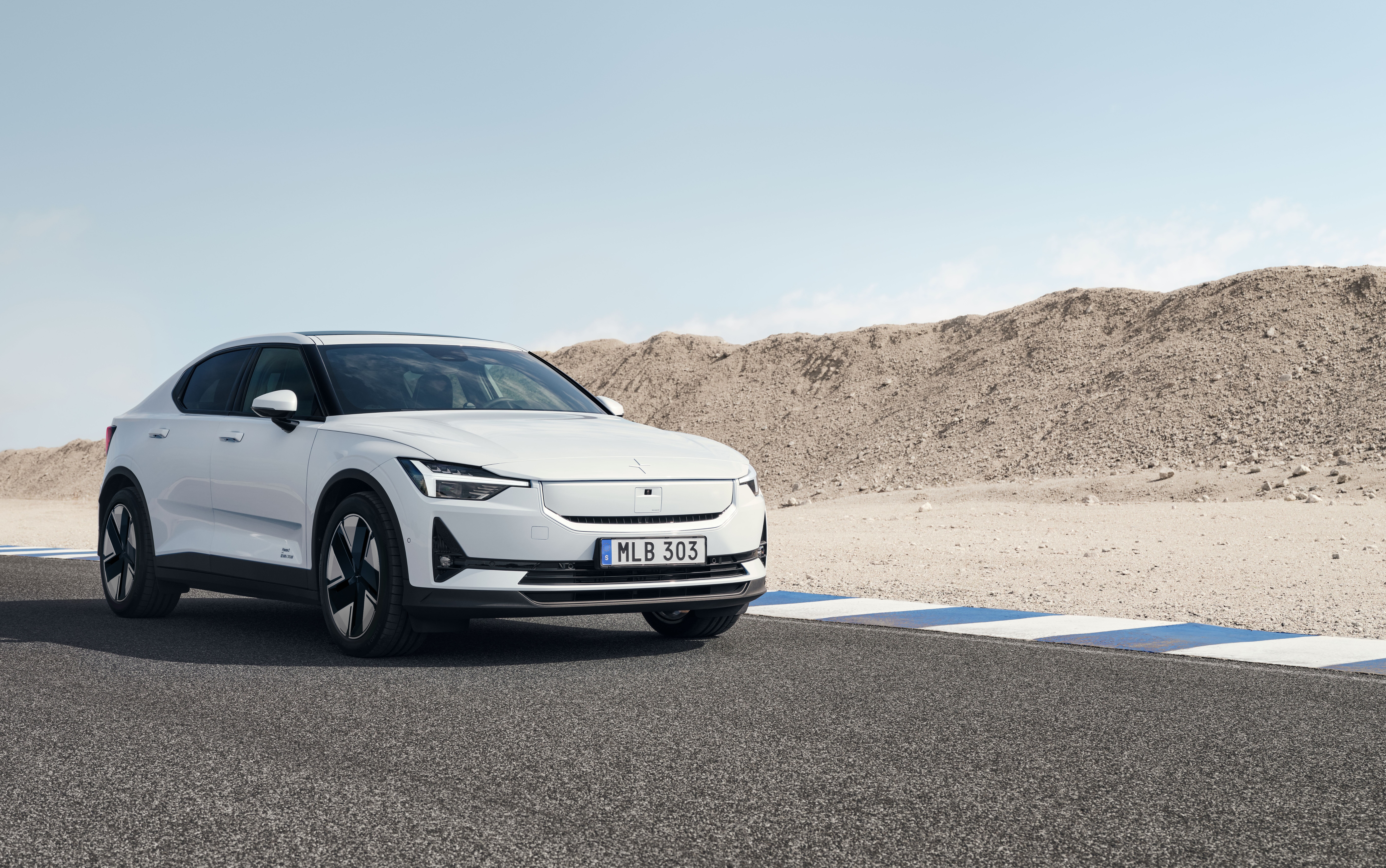 Polestar 2 sales to resume in Canada, leveraging China EV quota