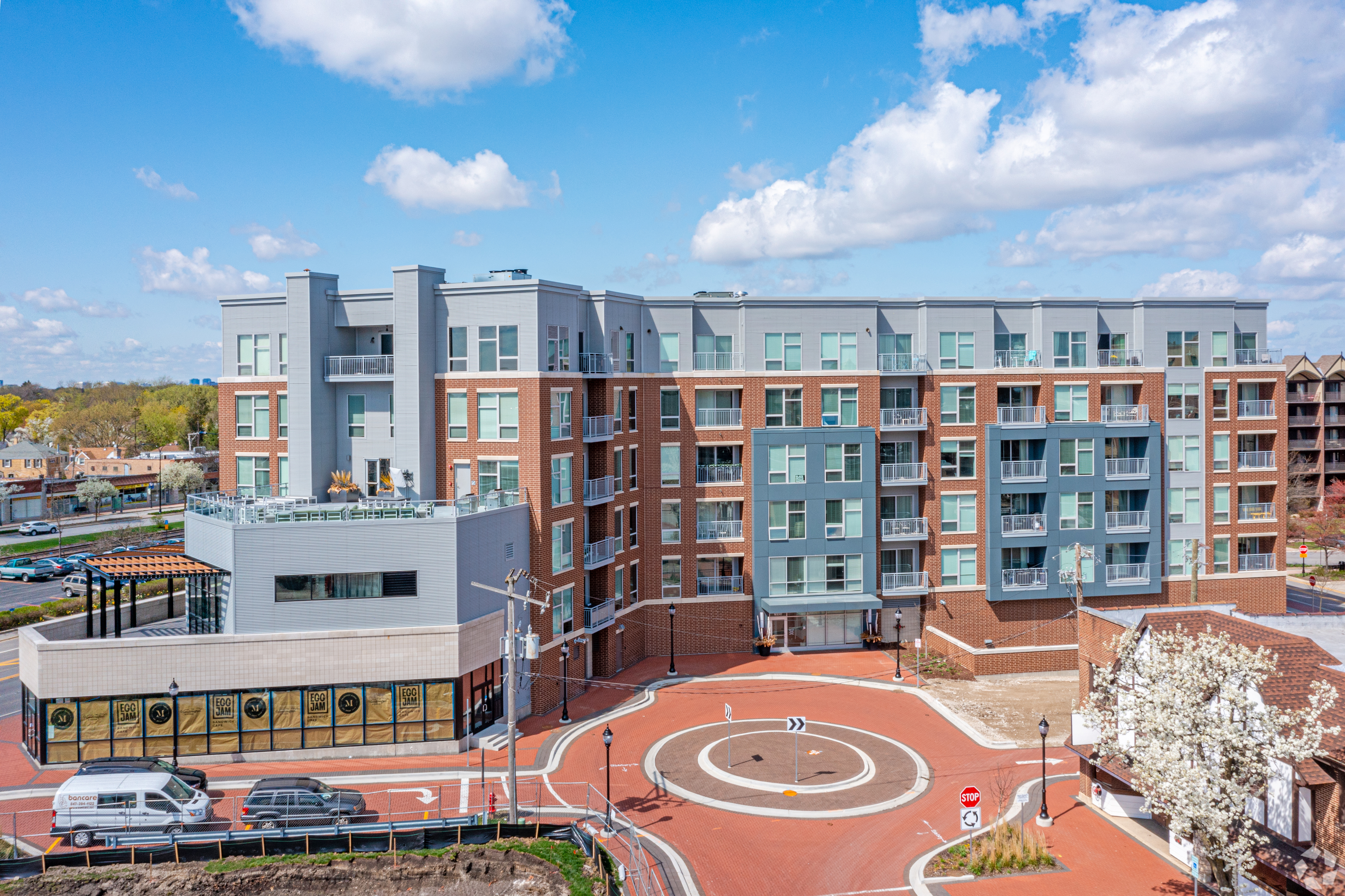 Northwest suburban apartments sell for $23M