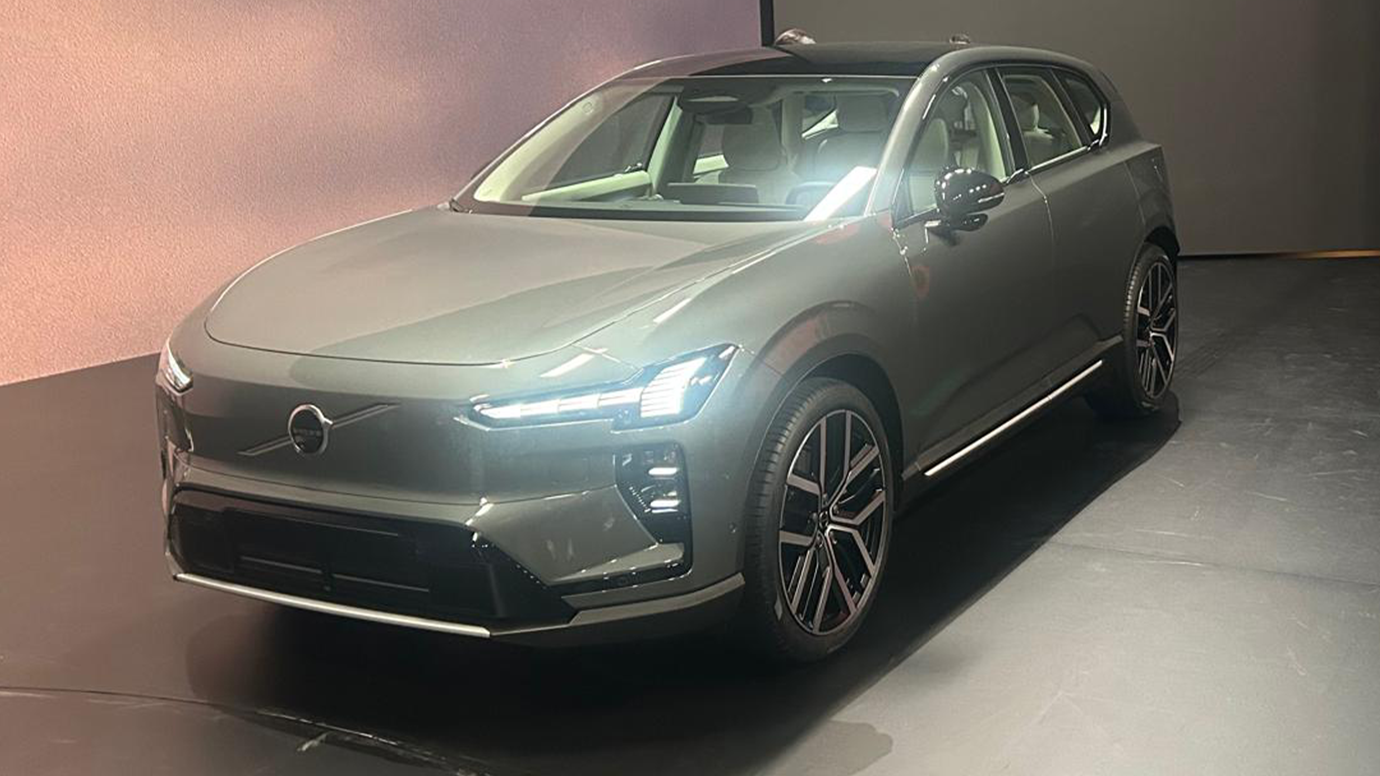 Why Volvo’s EX60 production bet signals confidence in premium EVs despite volatile global demand