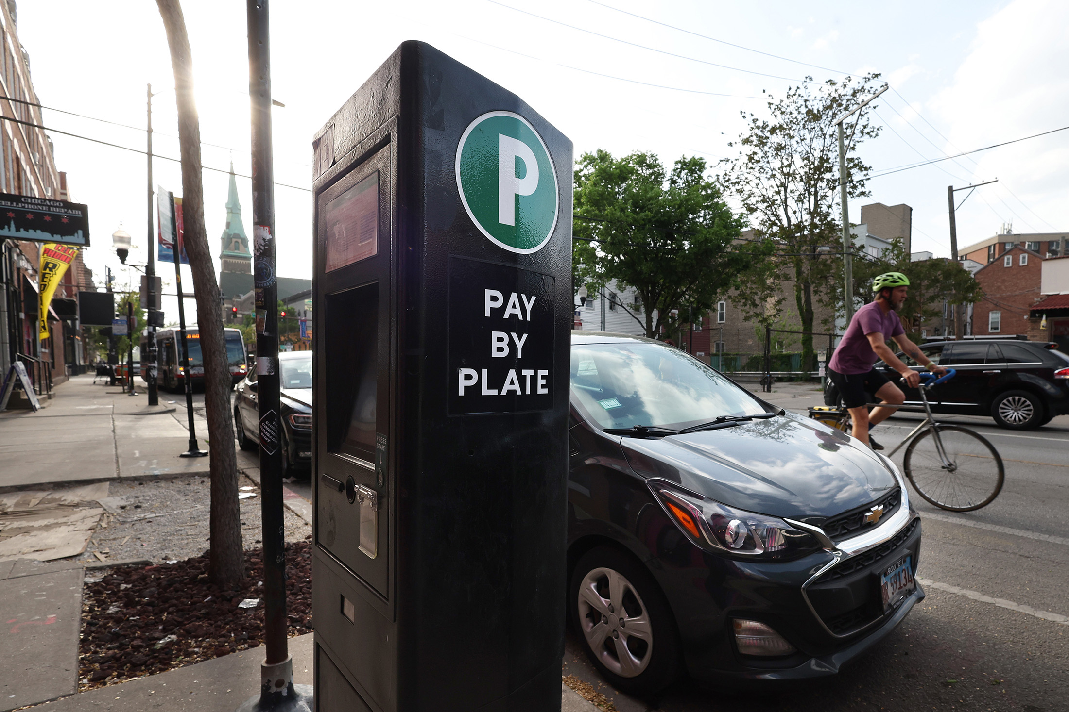 New chapter in Chicago's parking meter saga: Crain's Daily Gist podcast