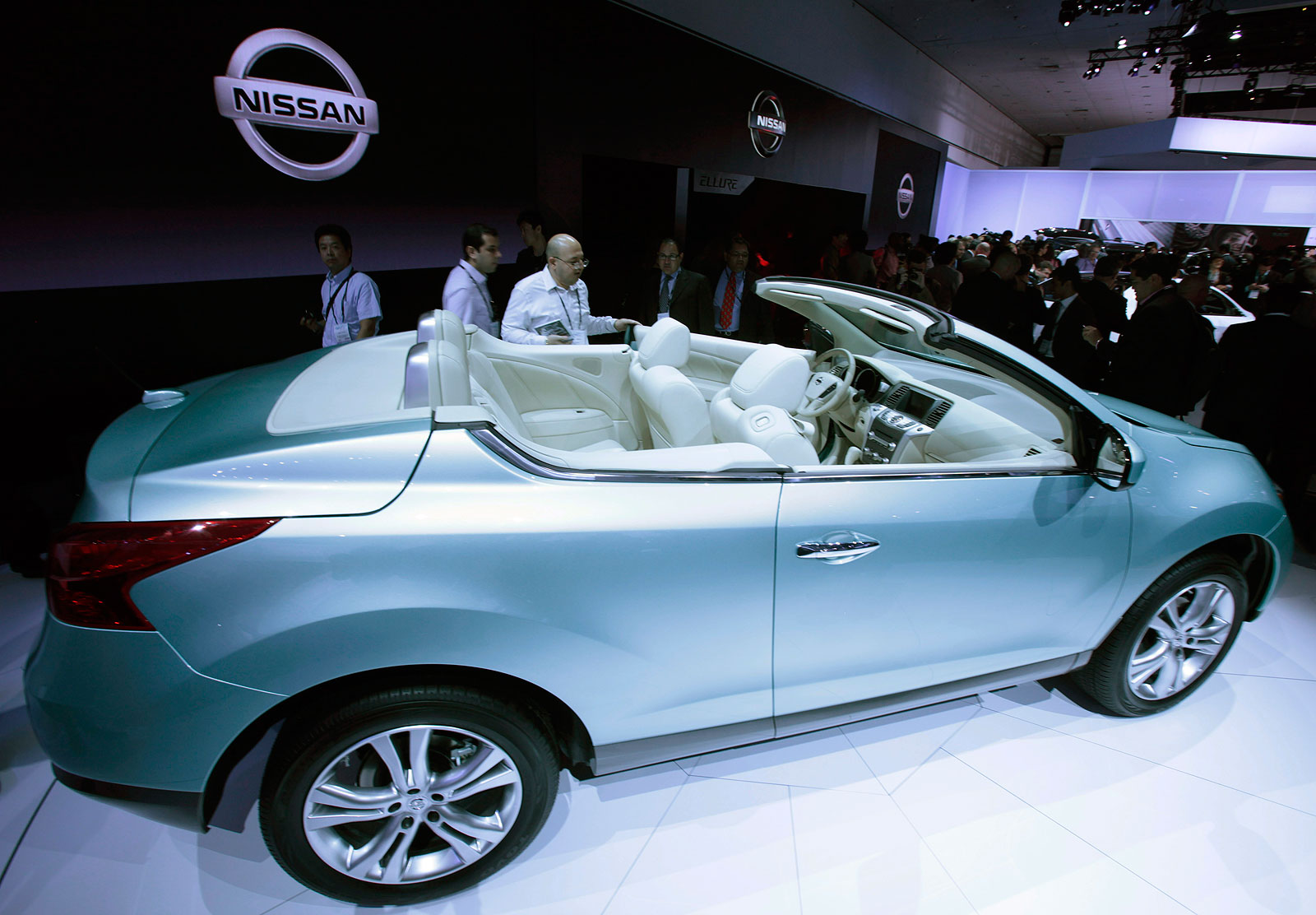 Nissan Murano CrossCabriolet: An outlier still in high demand - Automotive  News, image size:1600x1112