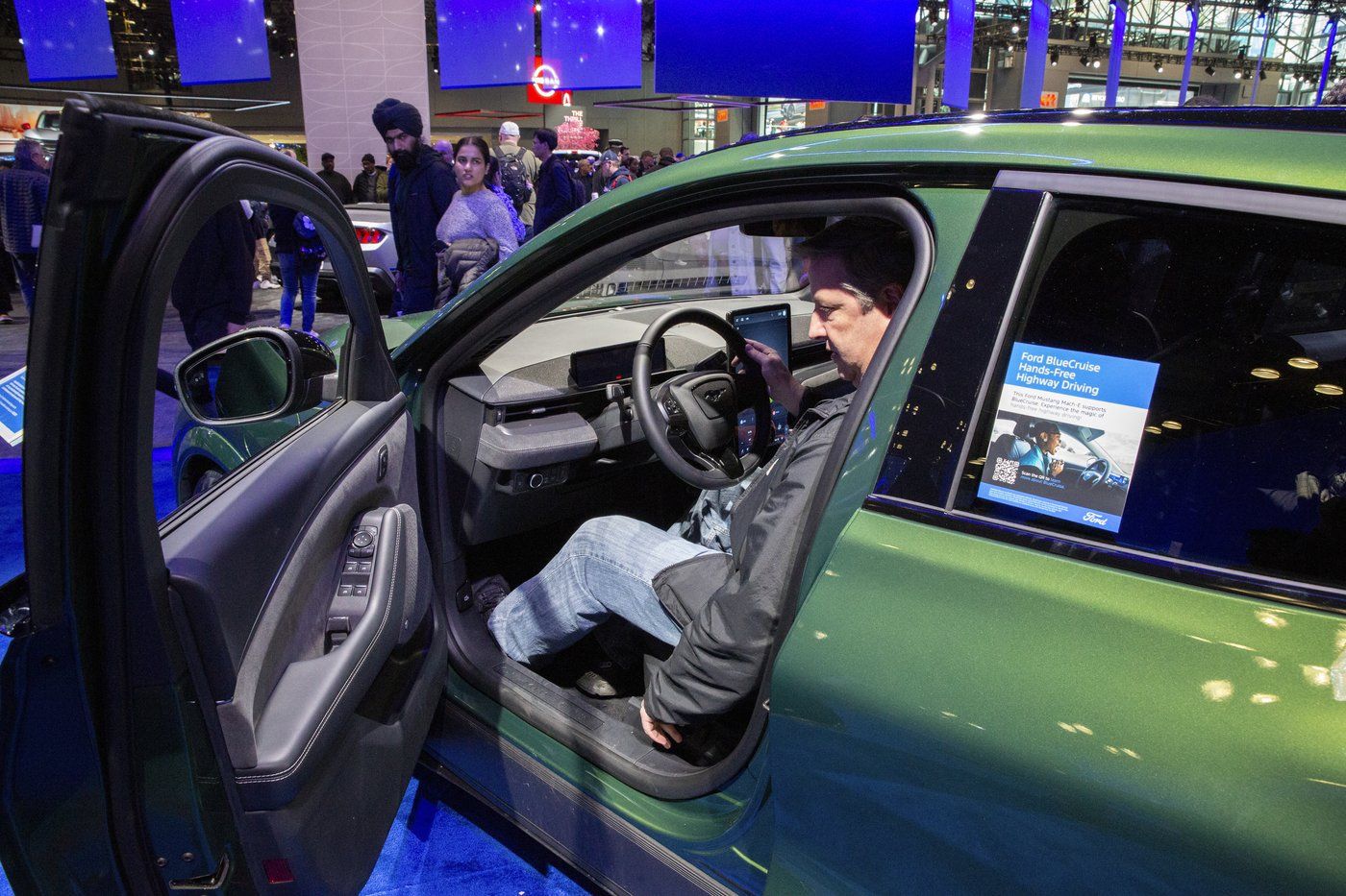 Automakers push in-car subscriptions. But are customers buying?