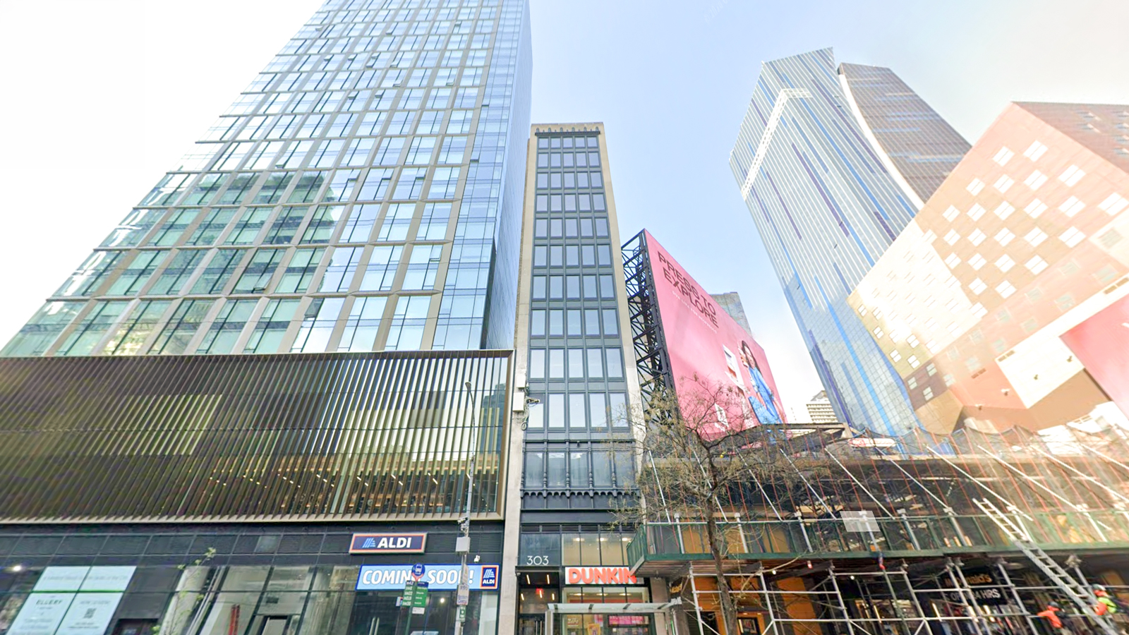 Chinese developer accused of skipping deal to sell former Times Square porn shop site