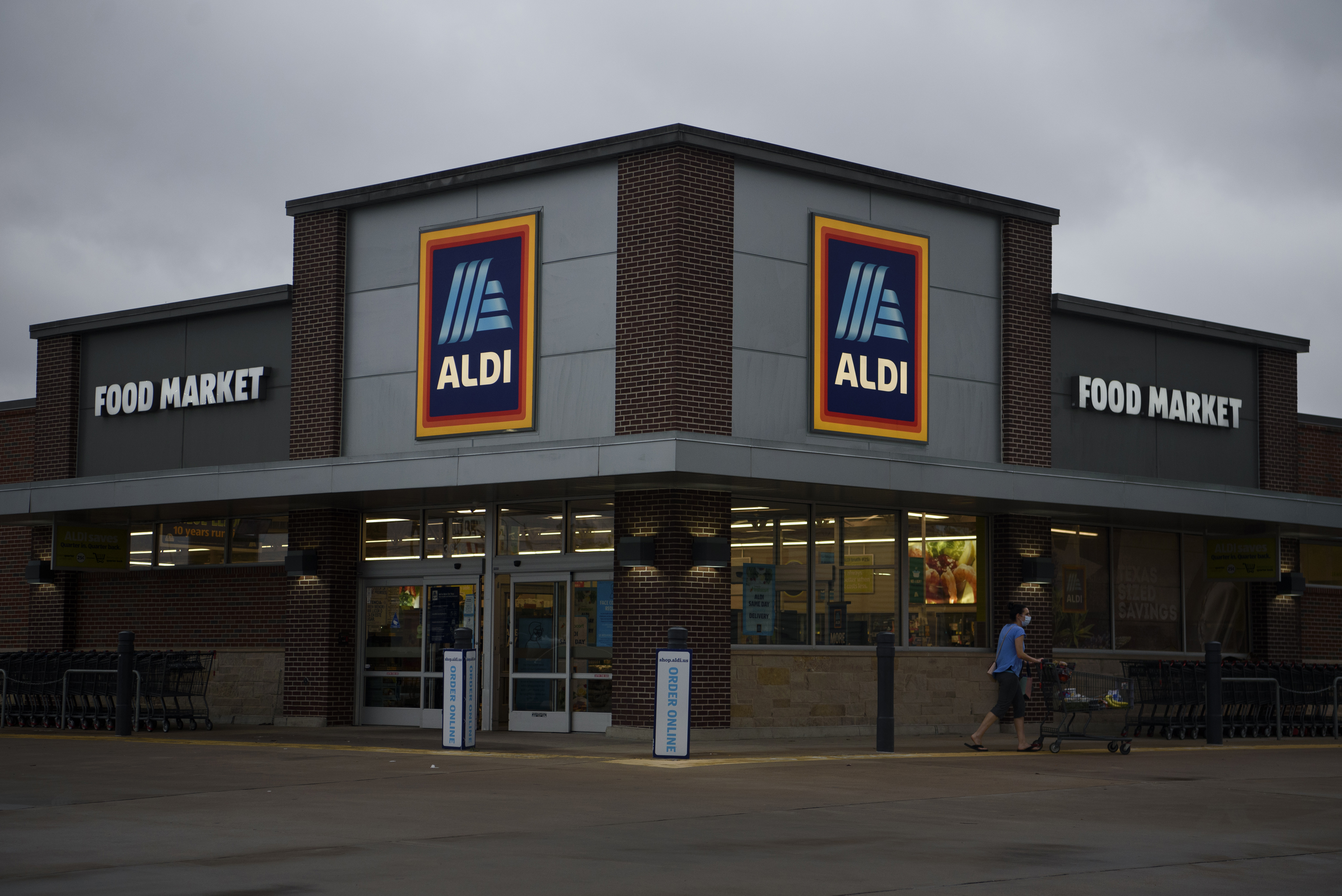Lawsuit accuses Aldi of deceptive marketing over cage-free egg claims