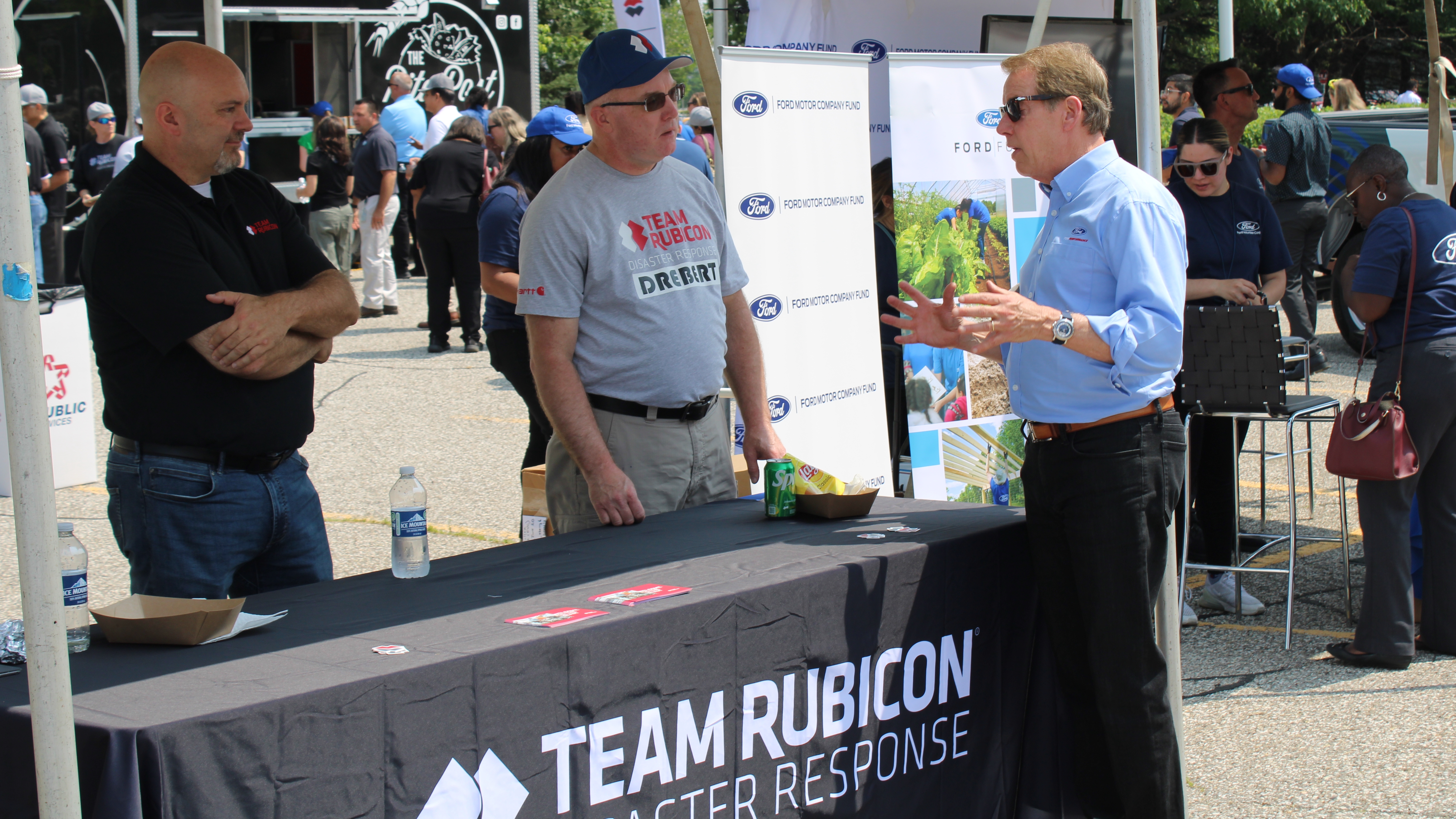 Ford partners with dealers on community service initiative - Automotive ...