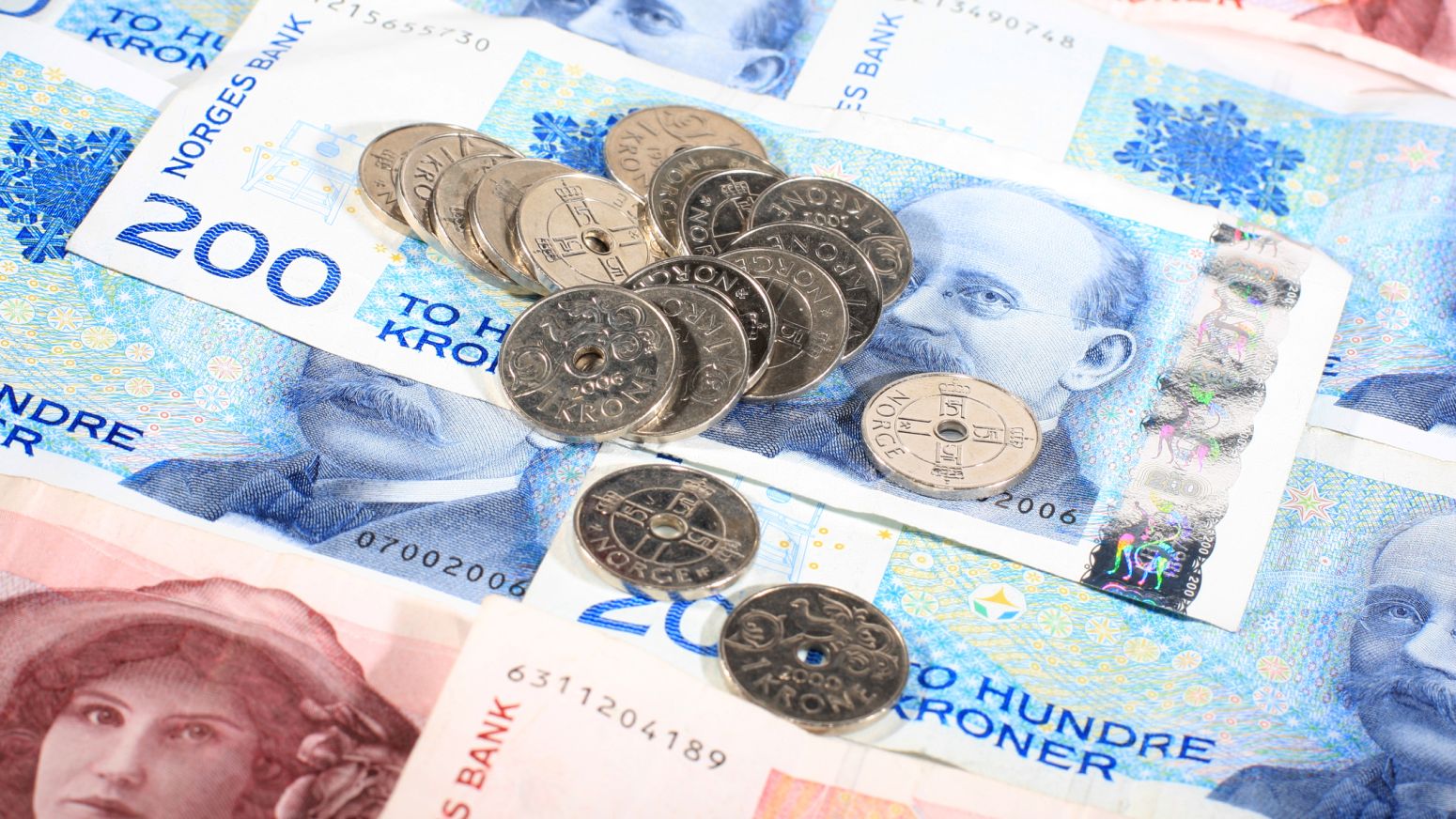 Norway sovereign wealth fund returns 9.4% for first half of year - Pensions  & Investments