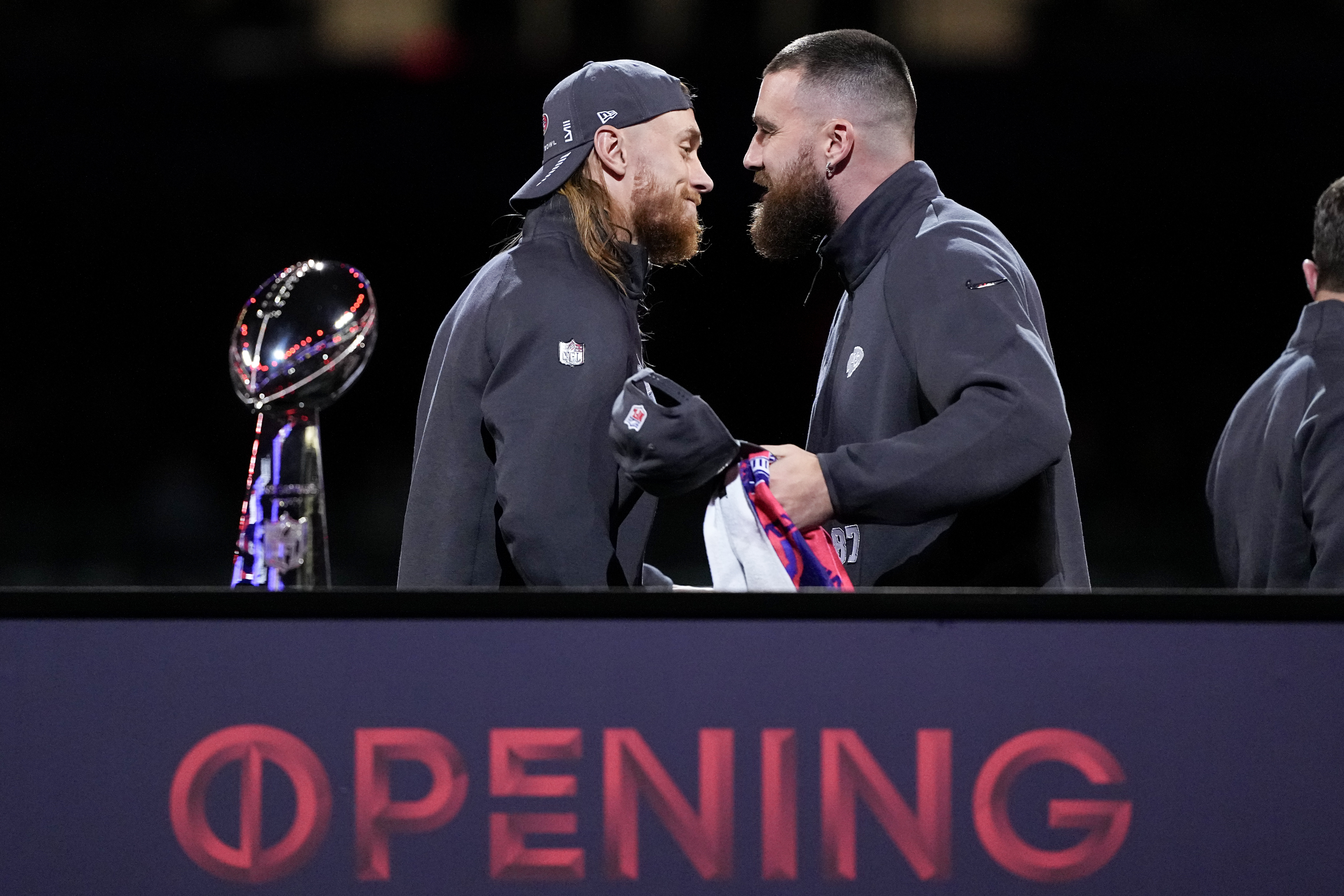 Travis Kelce-George Kittle: Who's the best TE and who was the