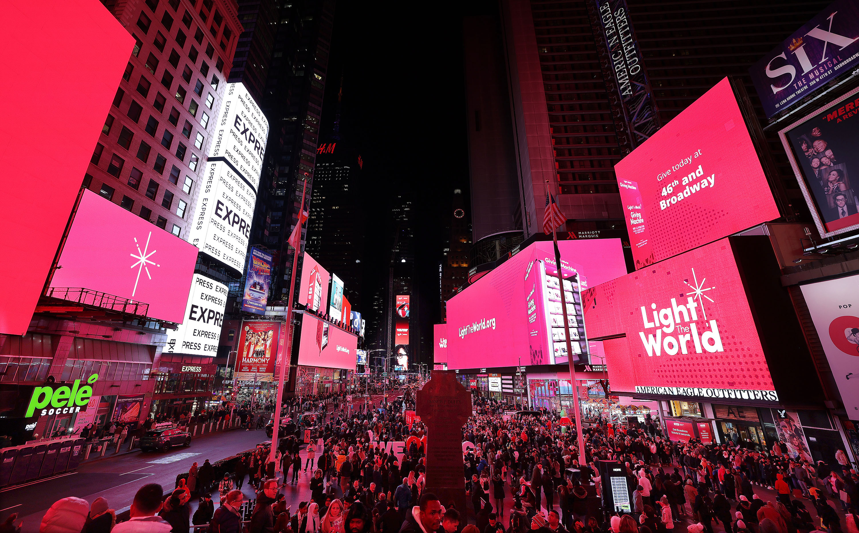 Times Square billboards: Nativity, invitation to share Savior's light –  Church News