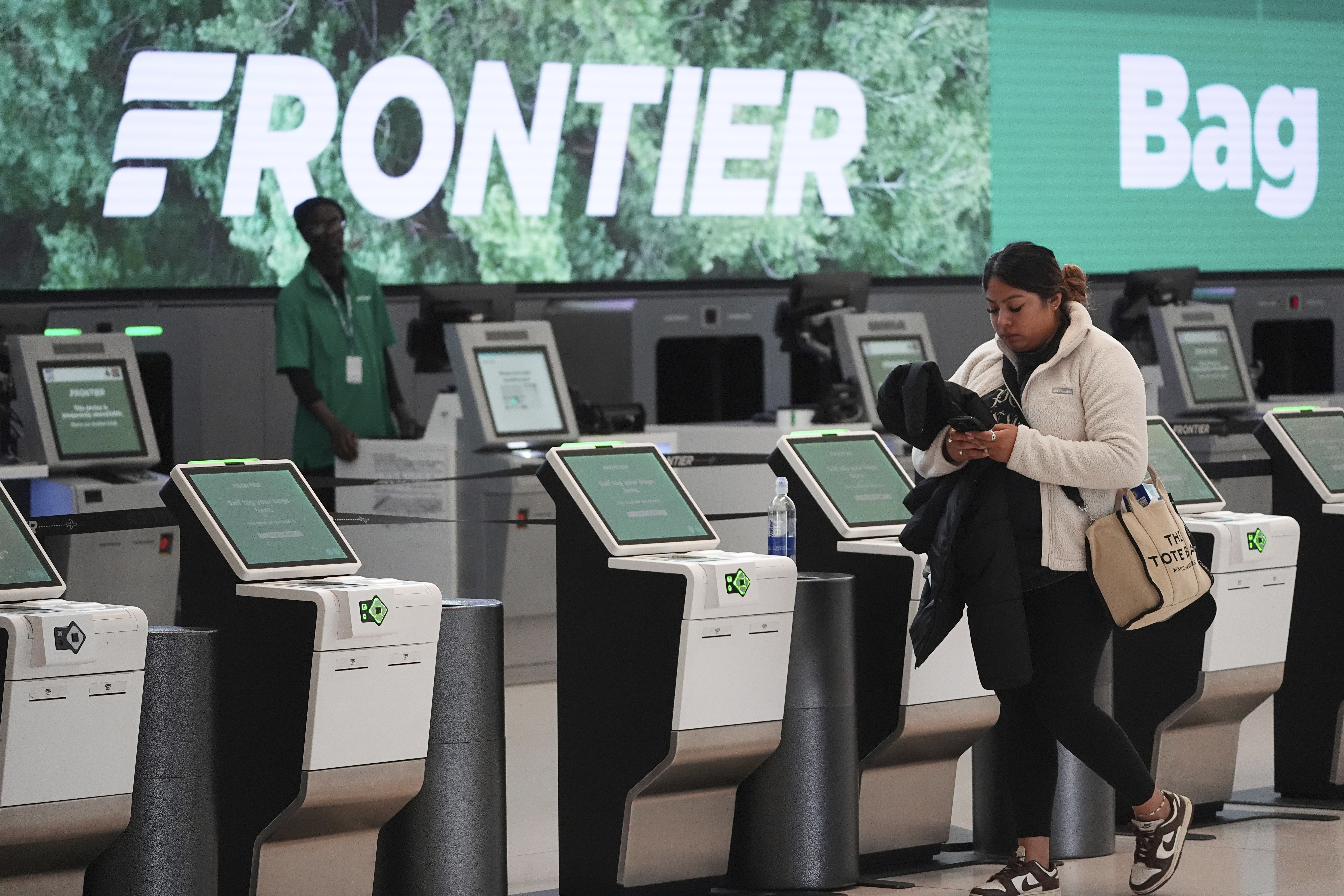 Frontier Airlines Check In