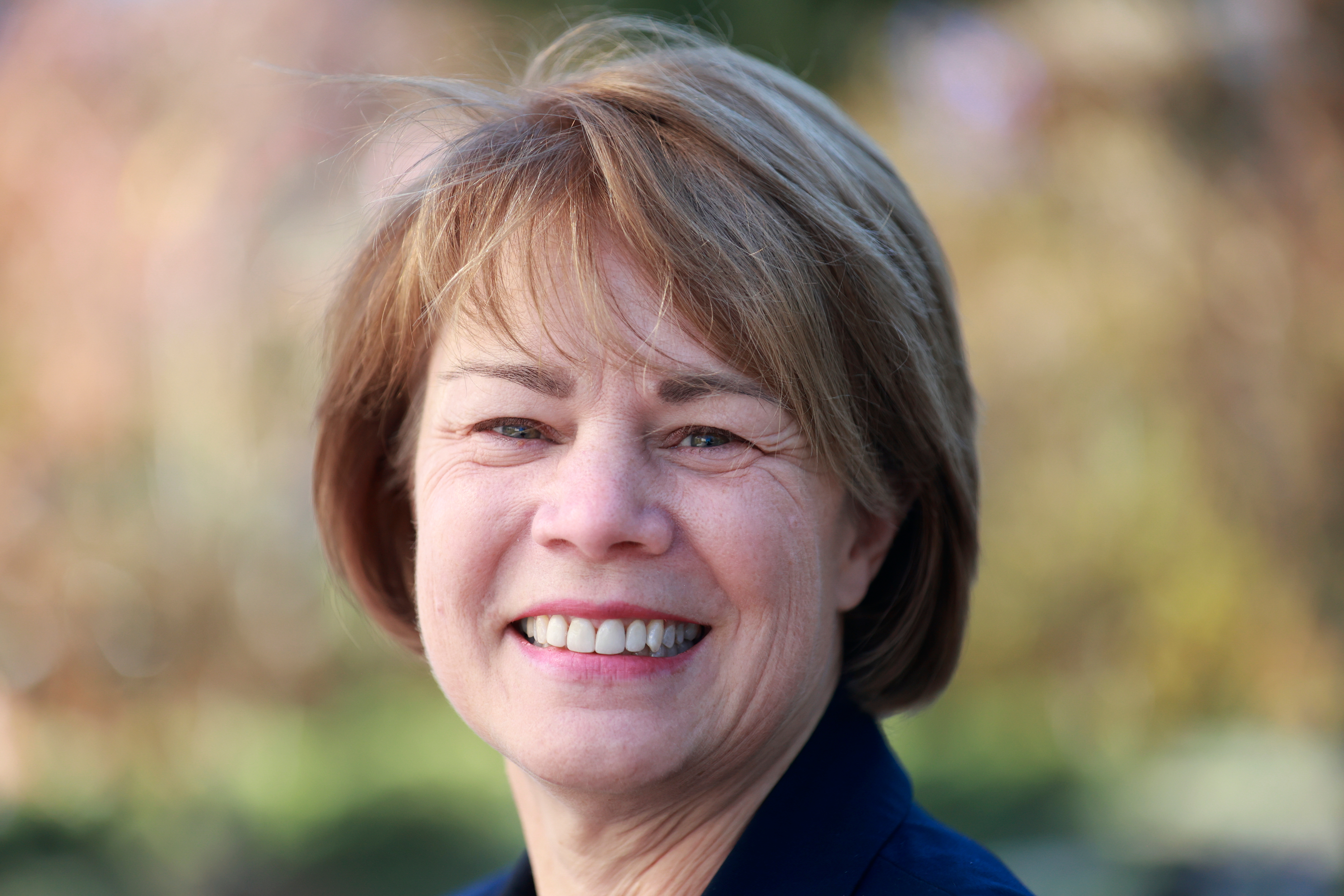 deseret.com - Jane Clayson Johnson - 'Deseret Voices' - Small acts, big impact: Sharon Eubank's approach to humanitarian service