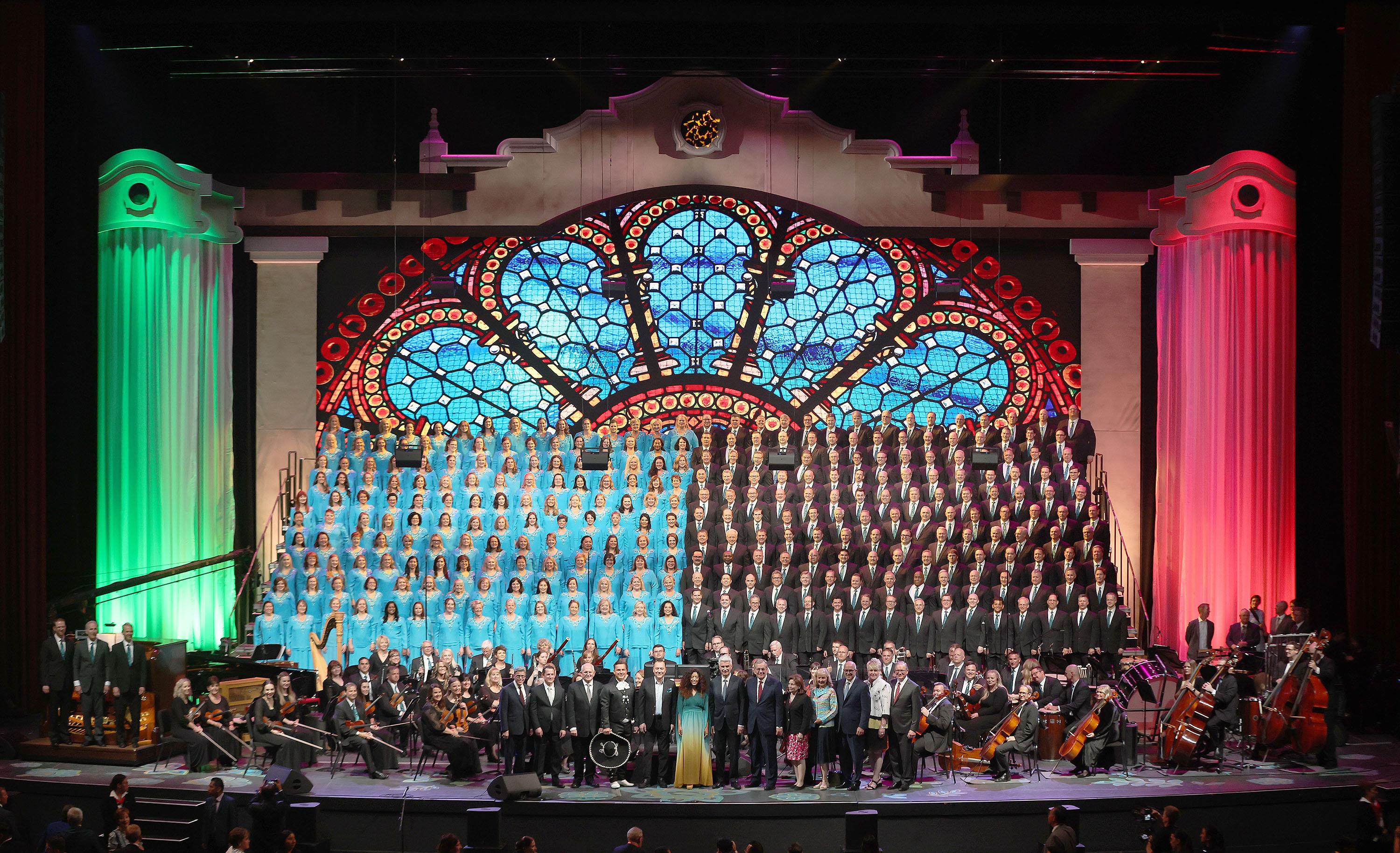 Vídeo: Apresentando-se com Coro do Tabernáculo na Cidade do México