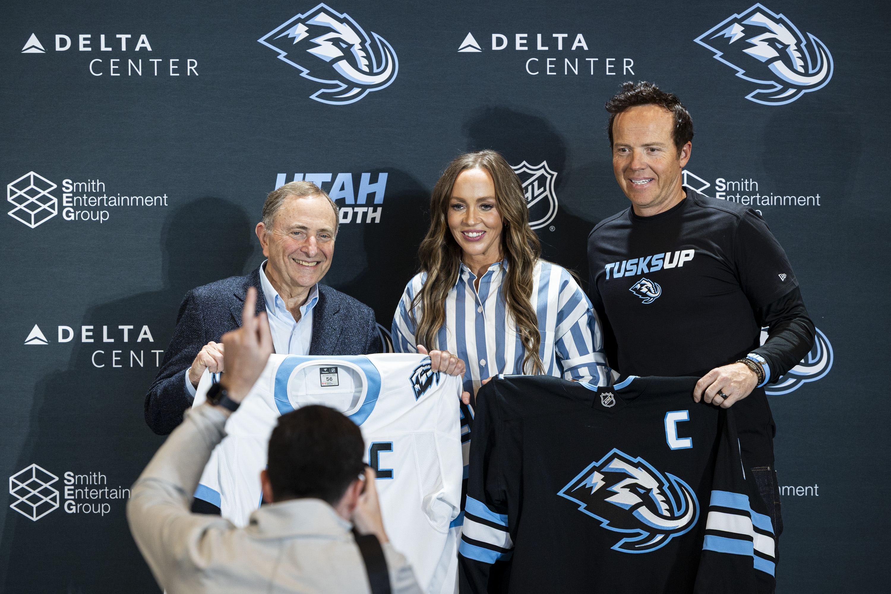 5 Utah Mammoth concept jerseys for the 2027 Winter Classic