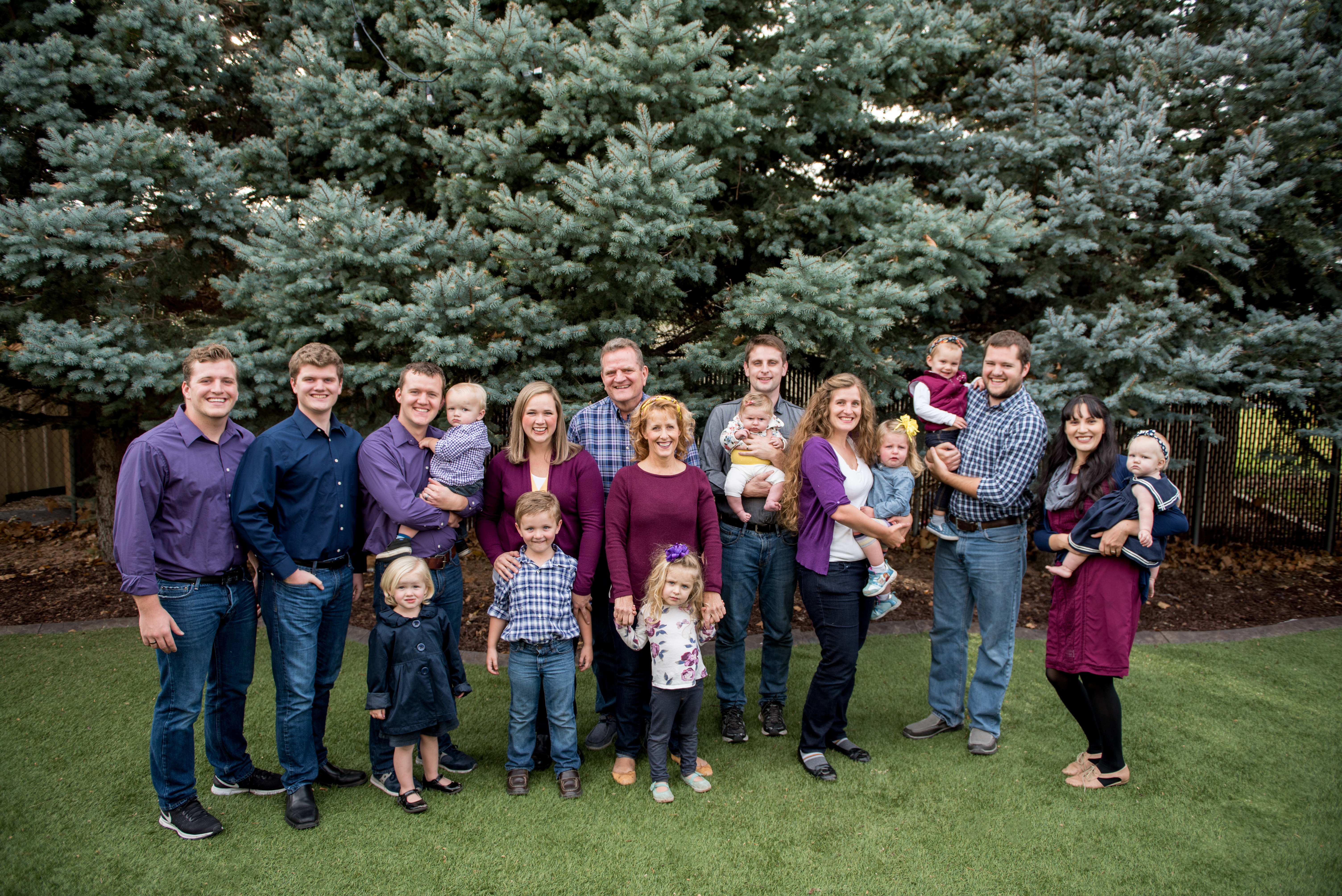 The story behind the viral 'Les Mis' video sung by LDS family from Utah –  Deseret News