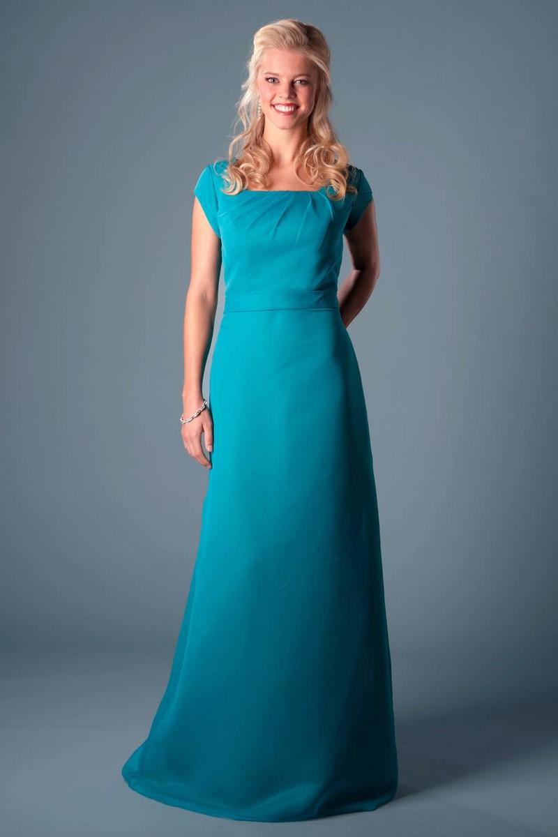orthodox bridesmaid dresses A Greek Orthodox chapel adorned in modern luxurious wedding style