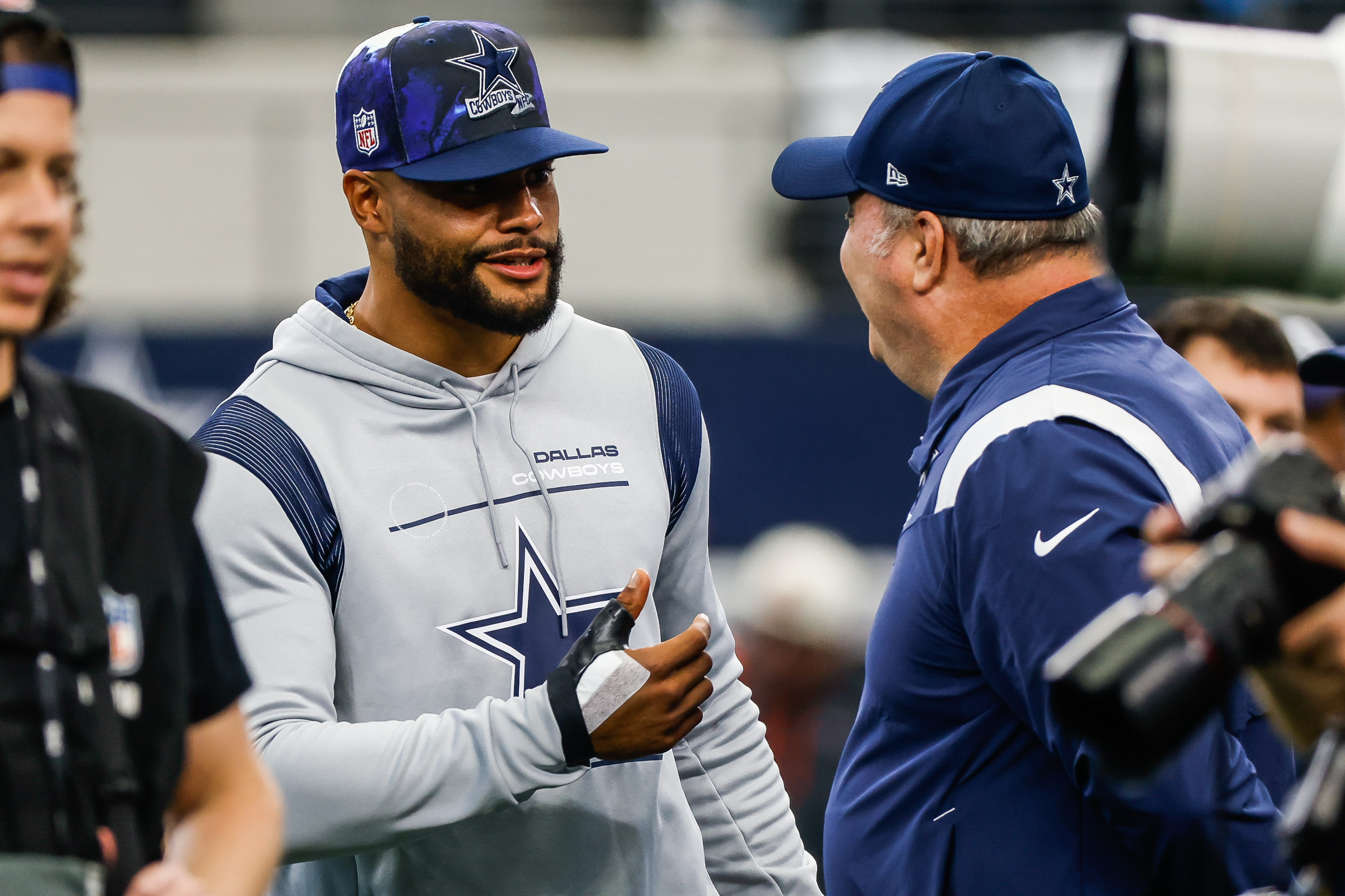 Dallas Cowboys 4 Dak Prescott Black Golden Edition Jersey Inspired Fleece  Bomber Jacket - Teeruto