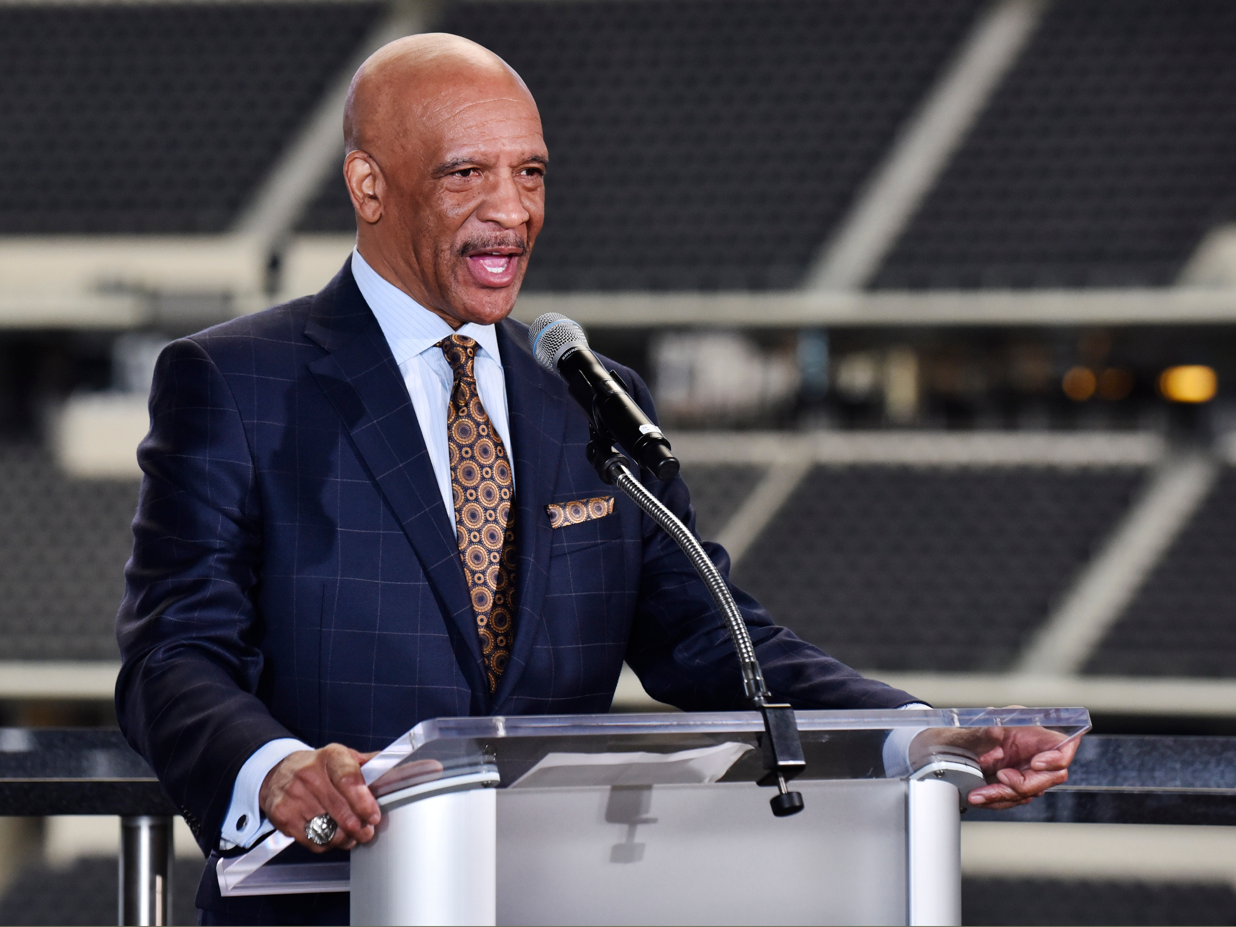 Drew Pearson Net Worth in 2023 How Rich is He Now? - News