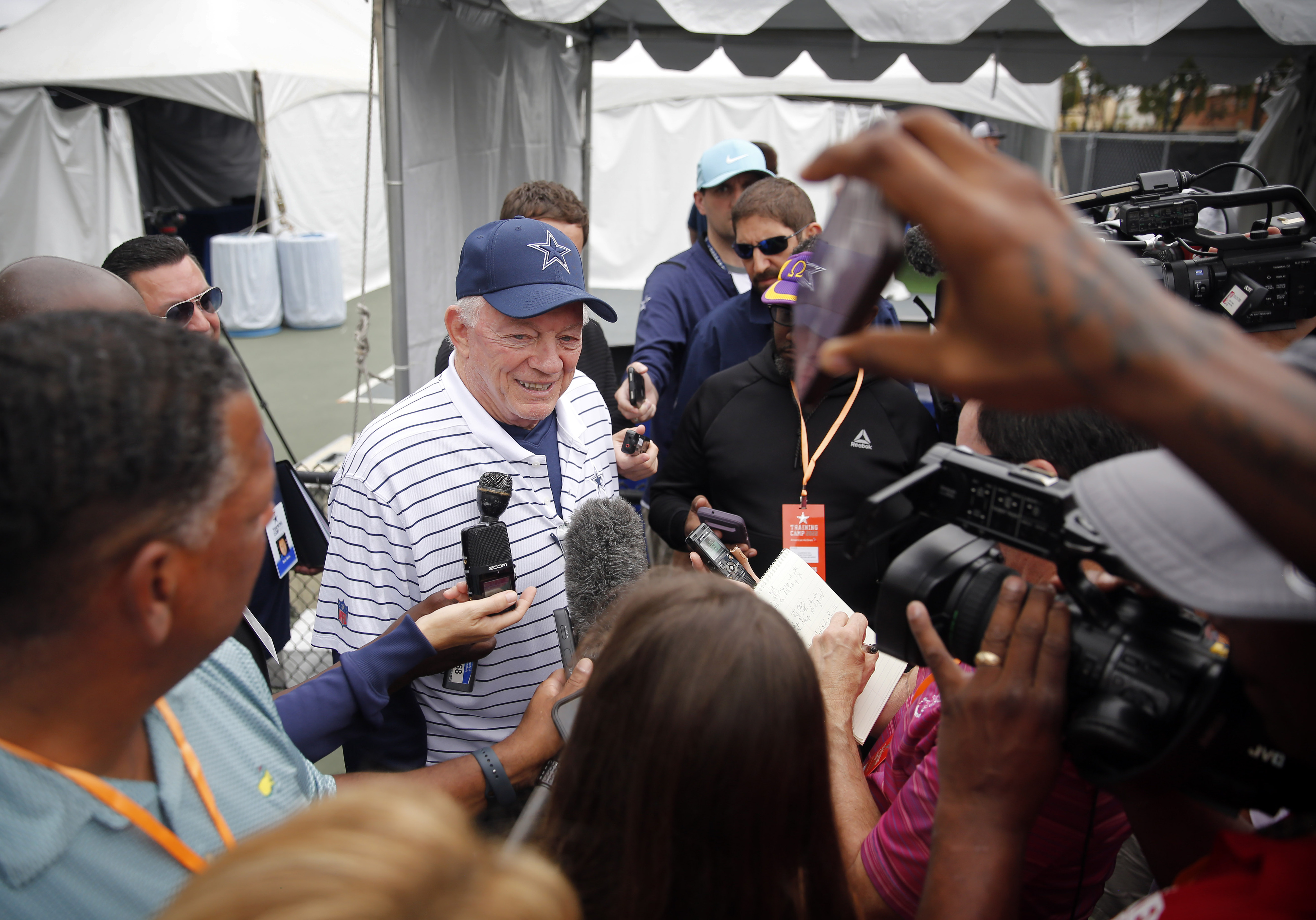 I can't keep a secret': Jerry Jones discusses behind-the-scenes details of  Amari Cooper trade