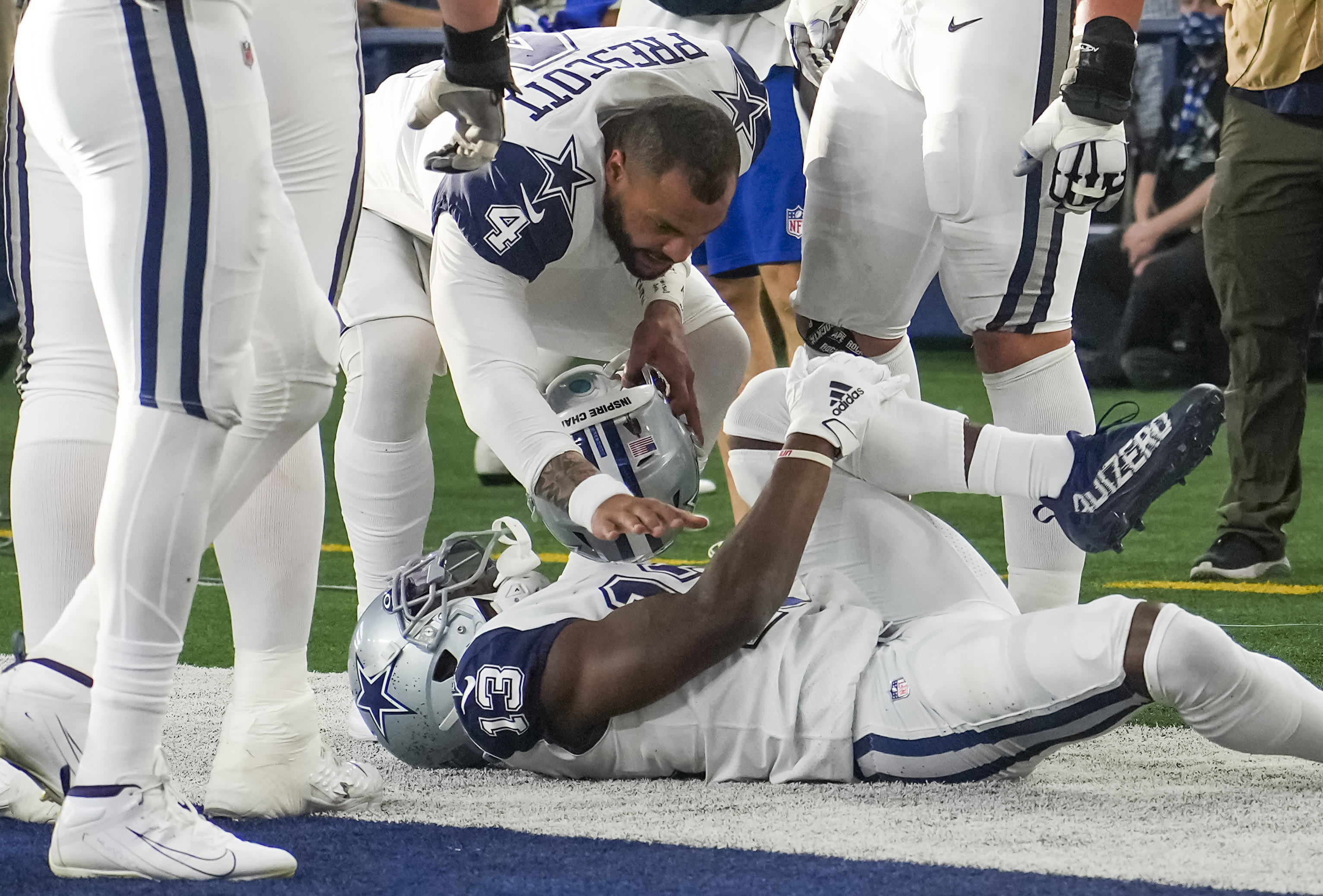 Cowboys News: Michael Gallup Could Miss 2-3 Games amid Knee Injury